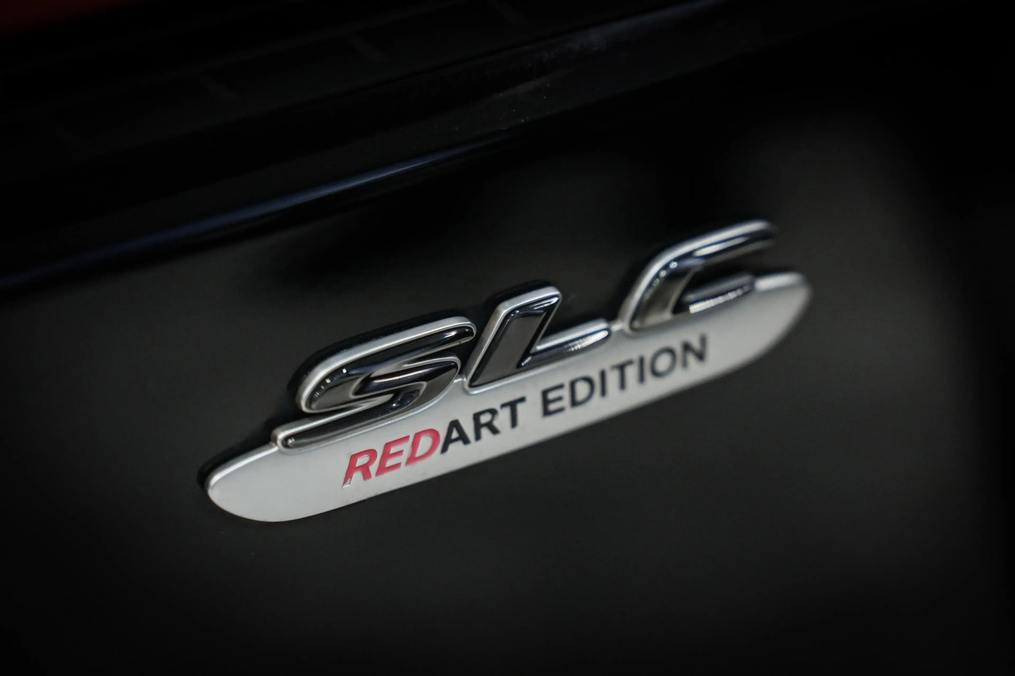 Mercedes-Benz SLC 250 d RedArt Edition*AMG-LINE*SPORTSITZE*LED — photo 11