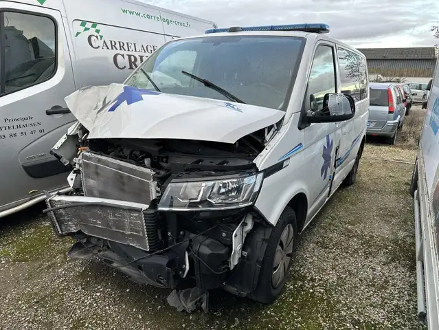 Volkswagen T6 Transporter T6 SG 2.0 16V AMBULANCE