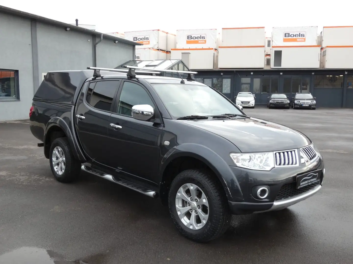 Mitsubishi L200 Doppelkabine 4WD*Klima*Hardtop*Ahk* Grau - 2