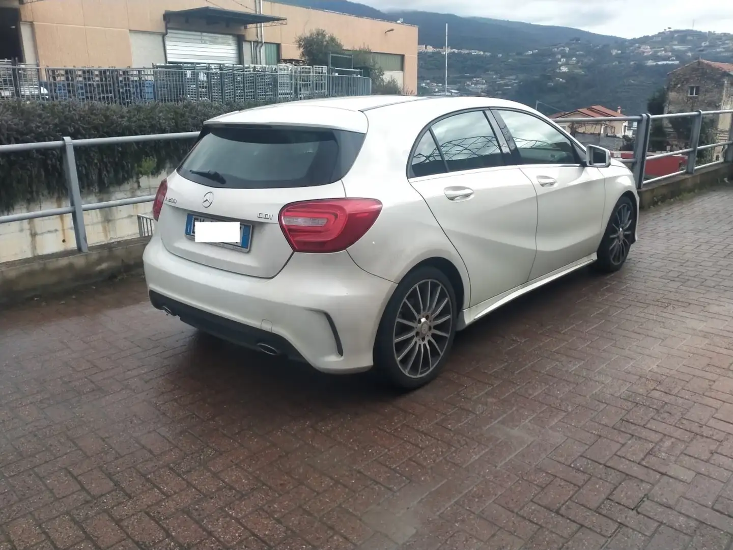 Mercedes-Benz A 200 Classe A - W176 cdi Premium-finanziabile Blanc - 2