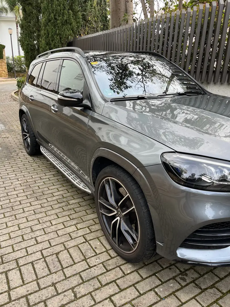 Mercedes-Benz GLS 400 GLS 400d 4Matic Gris - 1