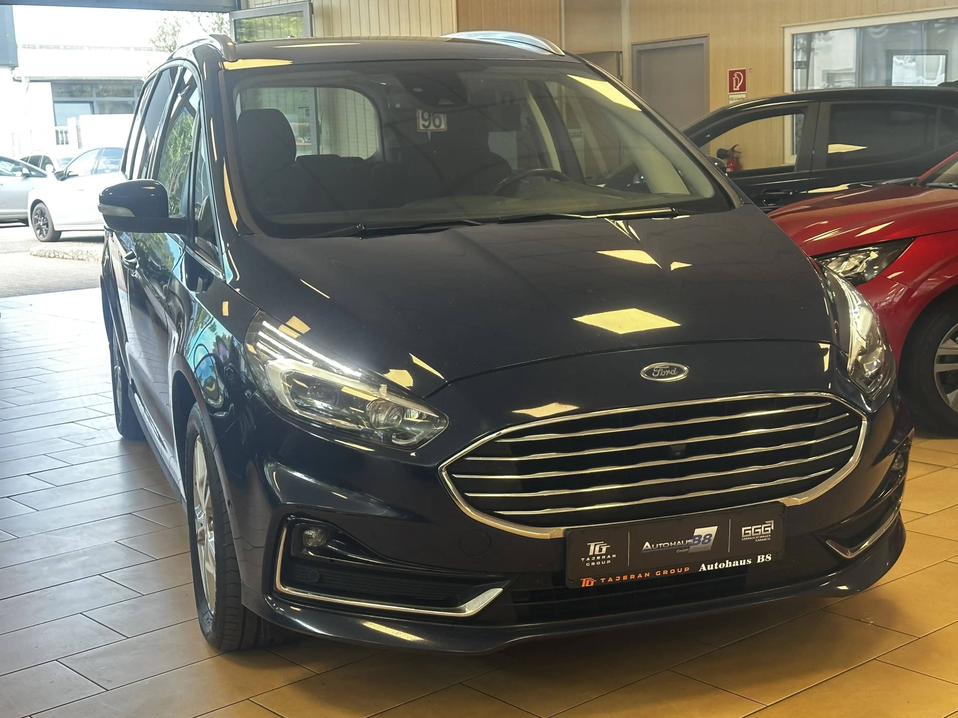 Ford Galaxy Titanium*7Sitz*ACC*AHK*CAM*1.hand*SHZ*LED — photo 3