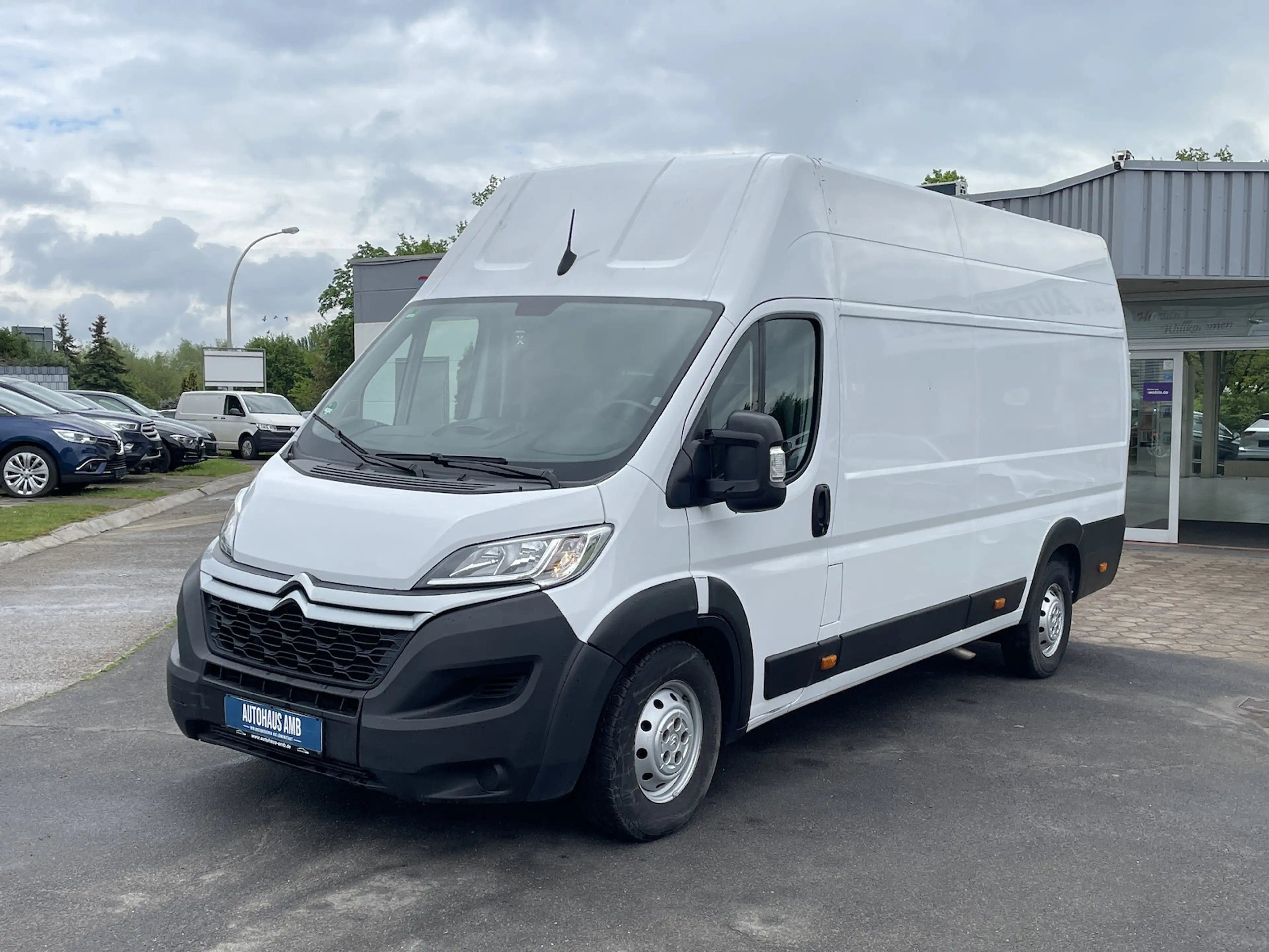 Citroen Jumper 35 L4H3 Club Heavy BlueHDi 140 GRA Kamera