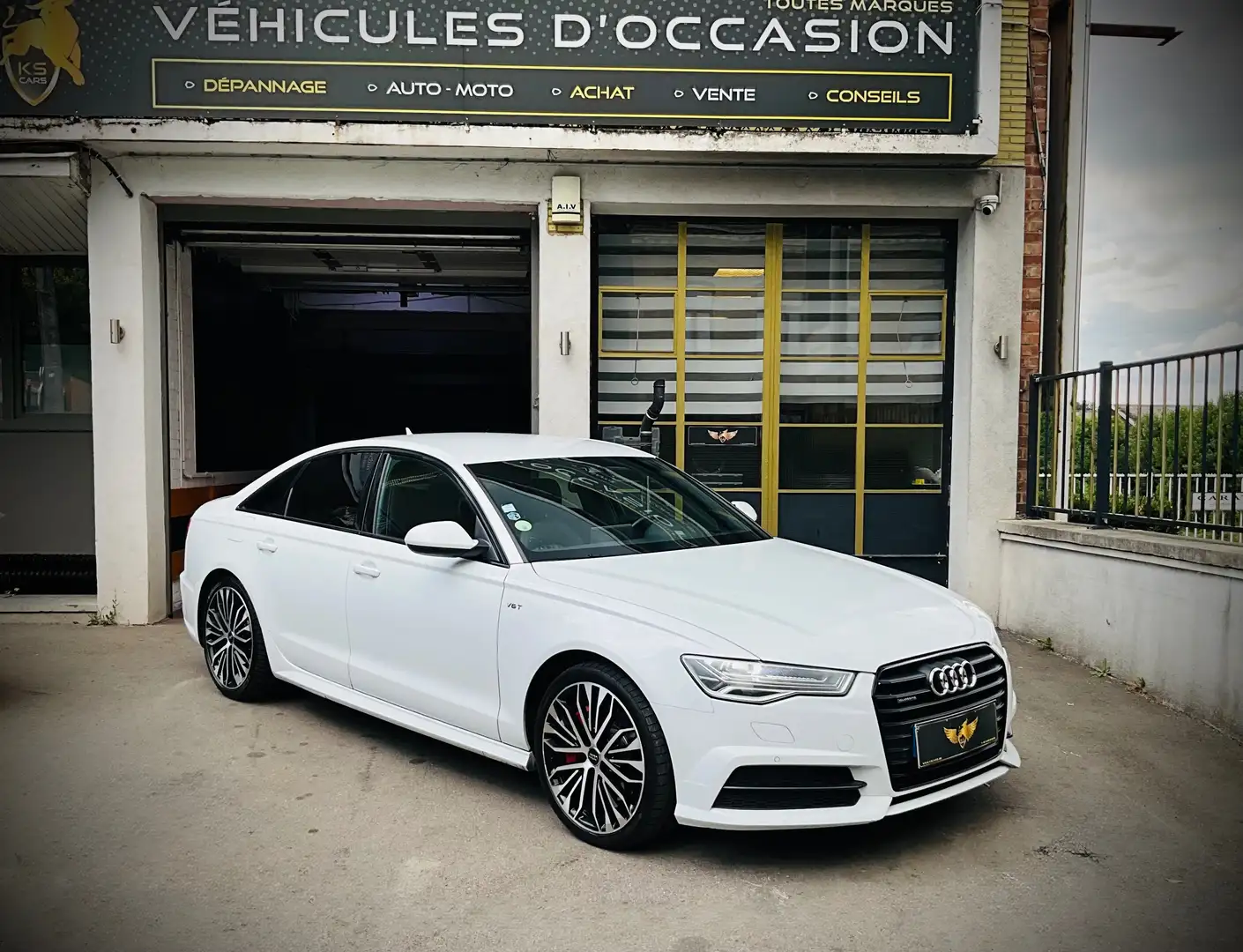 Audi A6 A6 Avant 3.0 TDi V6 Biturbo Q Competition Tipt. Wit - 1