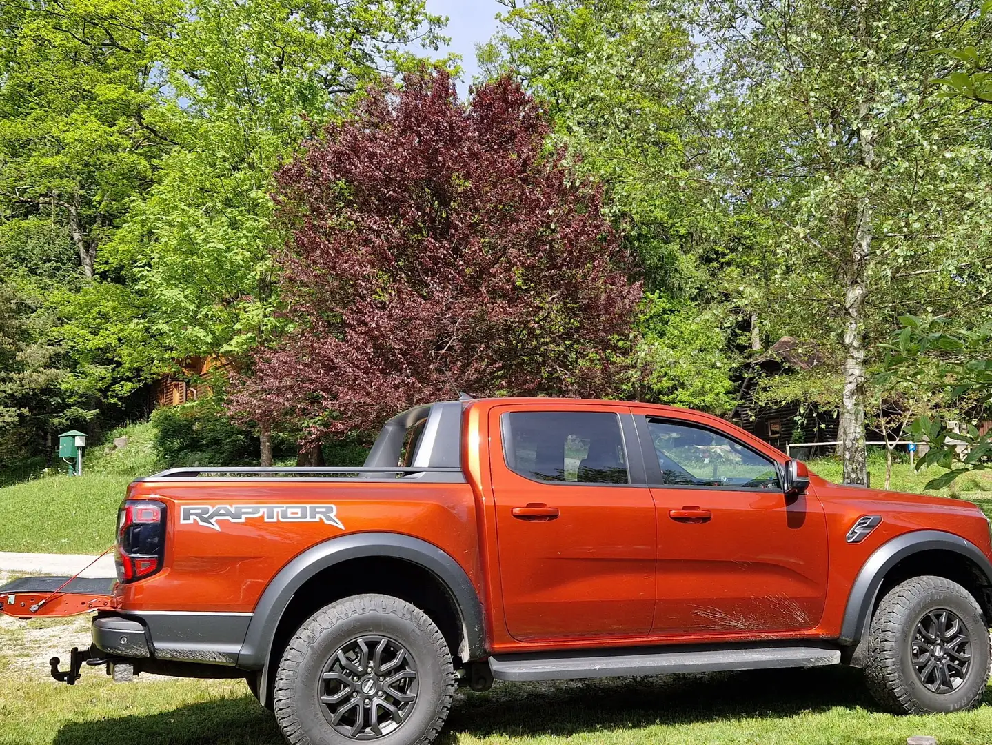 Ford Ranger Raptor Picup Raptor mit FOX- Fahrwerk Oranžová - 1