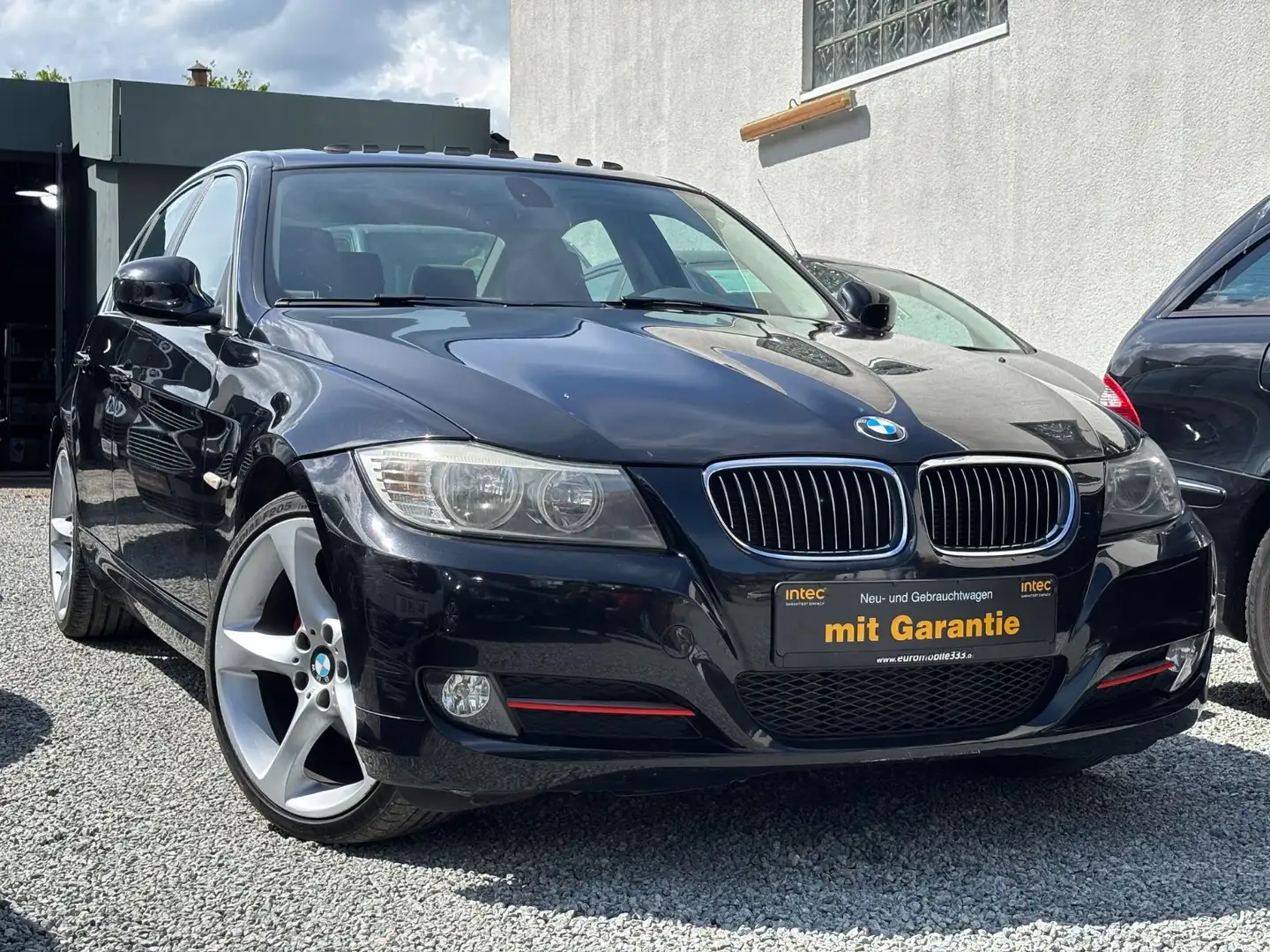 BMW 318 d*SHZ* Automatik*Klimaaut.*Schiebedach*MFL*Te Schwarz - 1