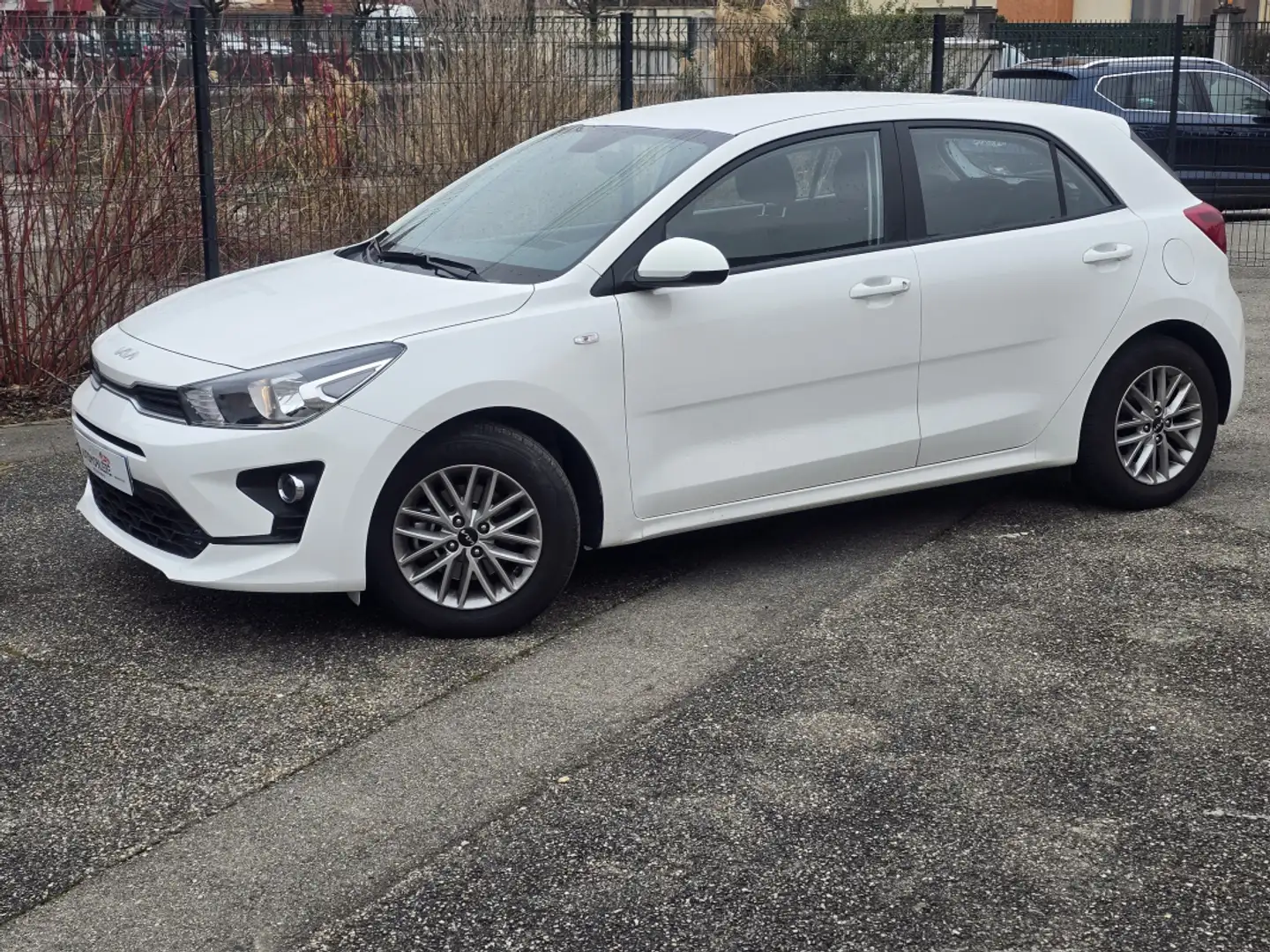 Kia Rio IV Phase 2 1.2 DPi 84ch Active TVA récupérable Wit - 1