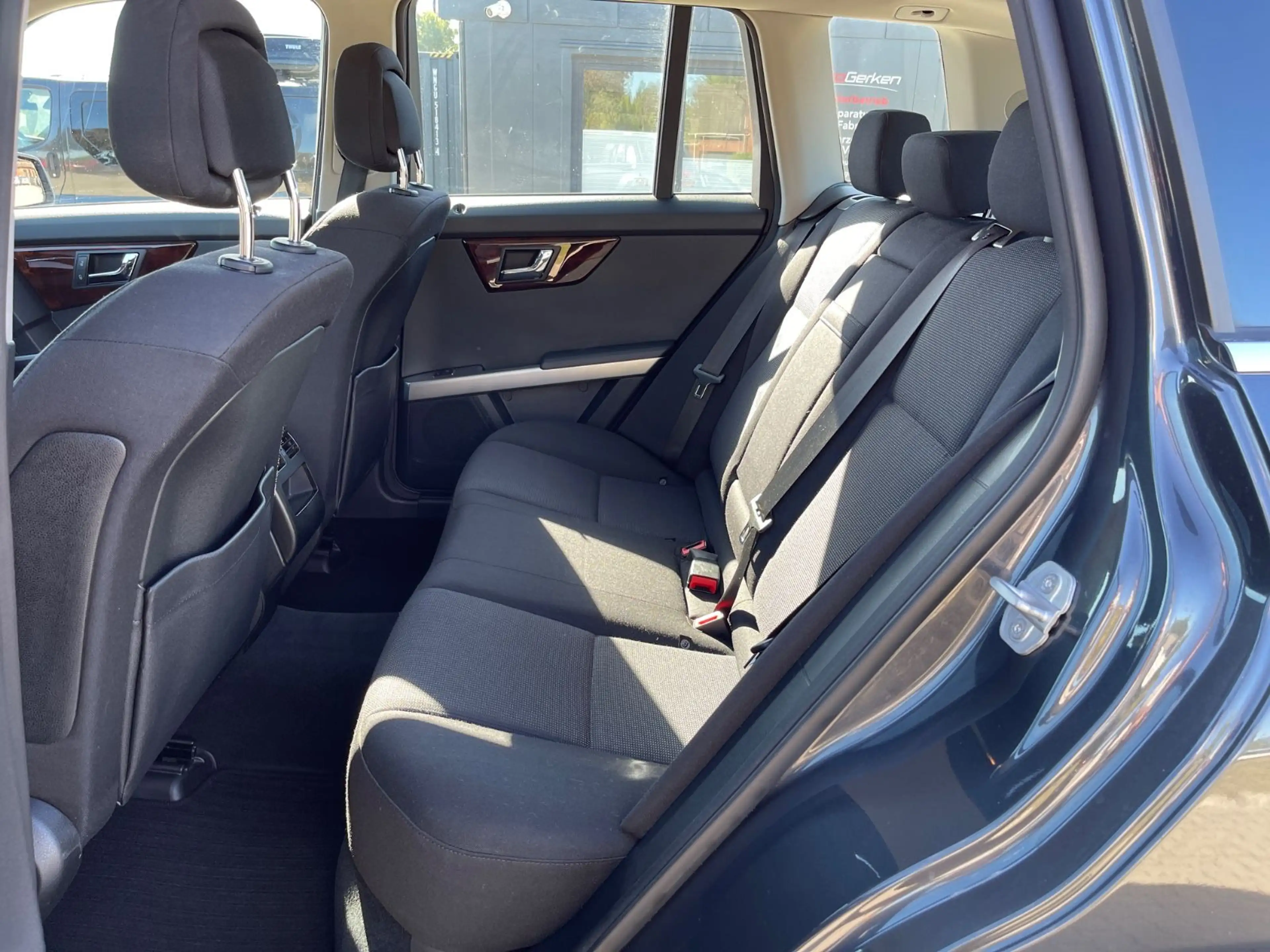 Mercedes-Benz GLK 300 4Matic Sport-Paket Exterieur 2HD 72.421 — photo 13