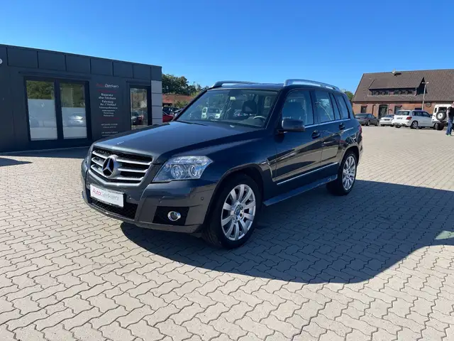 Mercedes-Benz GLK 300 4Matic Sport-Paket Exterieur 2HD 72.421