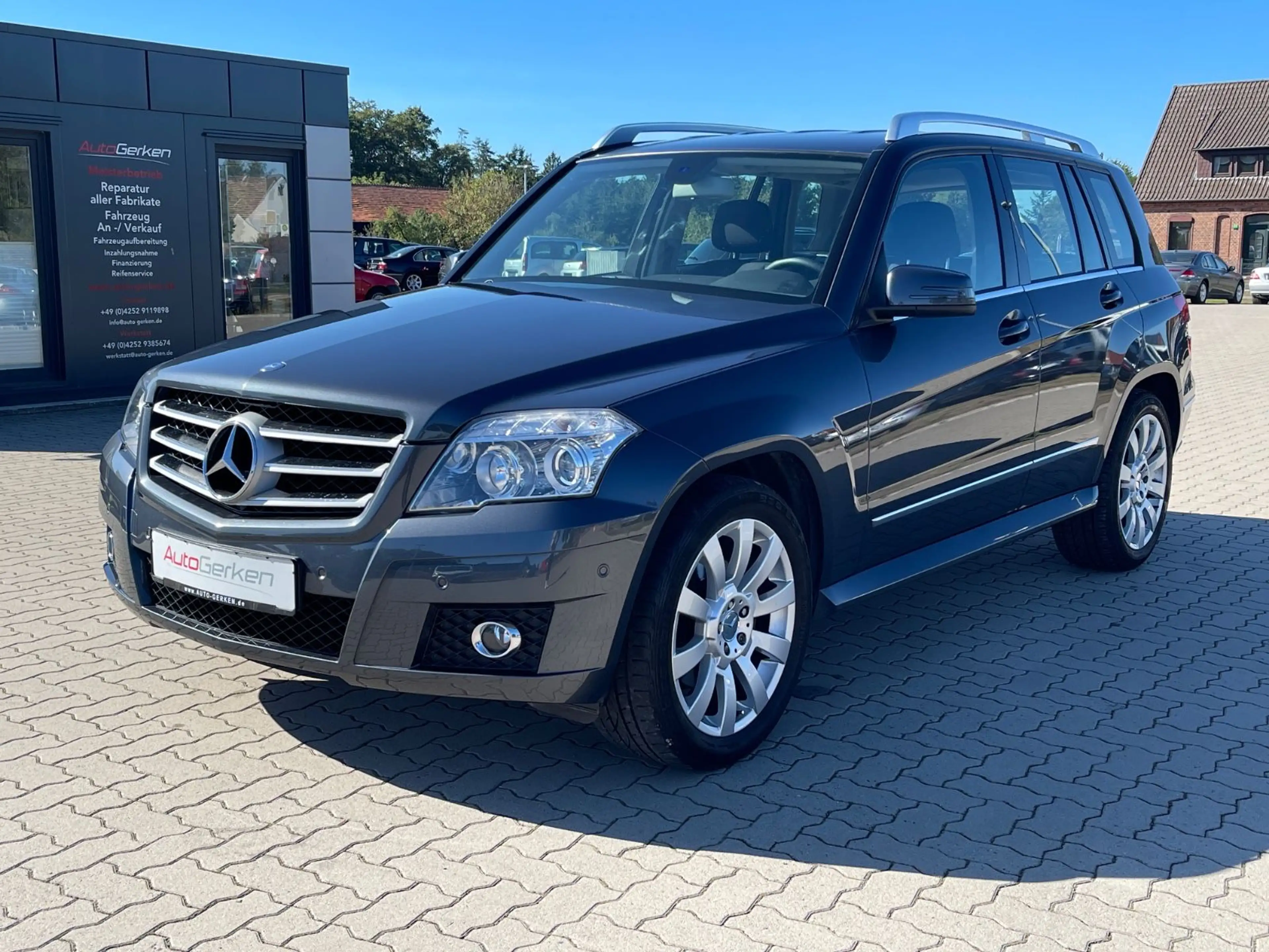 Mercedes-Benz GLK 300 4Matic Sport-Paket Exterieur 2HD 72.421 — photo 2