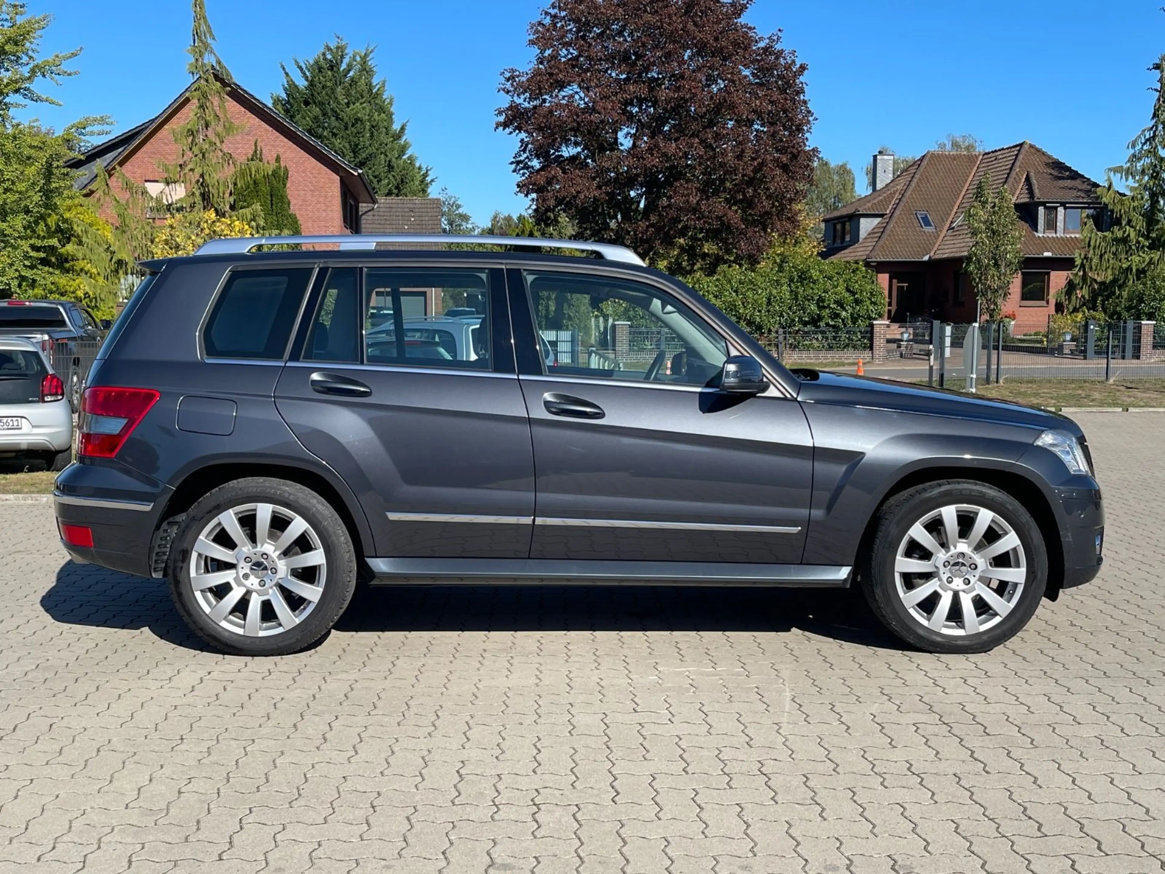 Mercedes-Benz GLK 300 4Matic Sport-Paket Exterieur 2HD 72.421 — photo 5