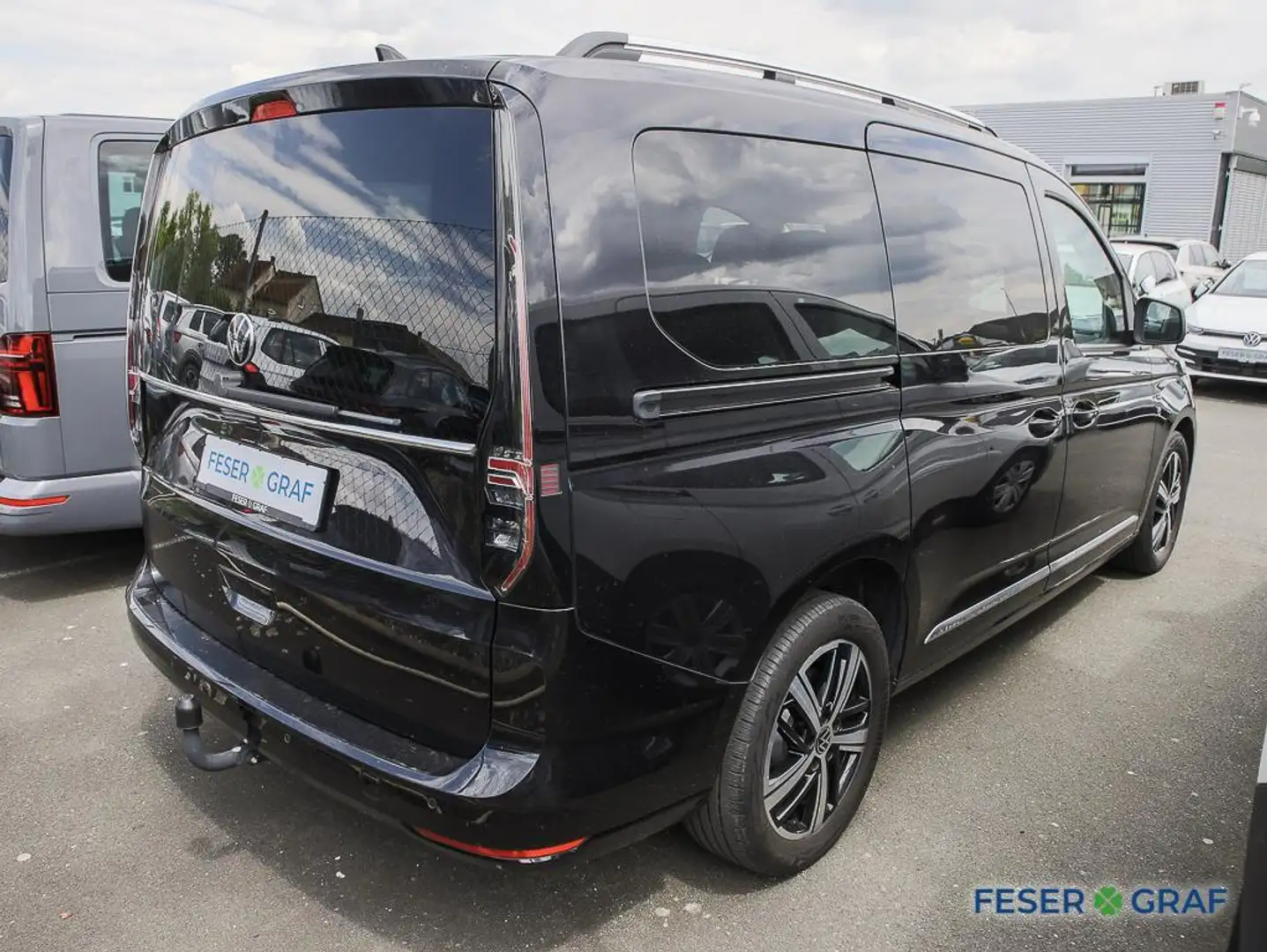 Volkswagen Caddy Style 2.0 TDI DSG Navi AHK LED Schwarz - 2