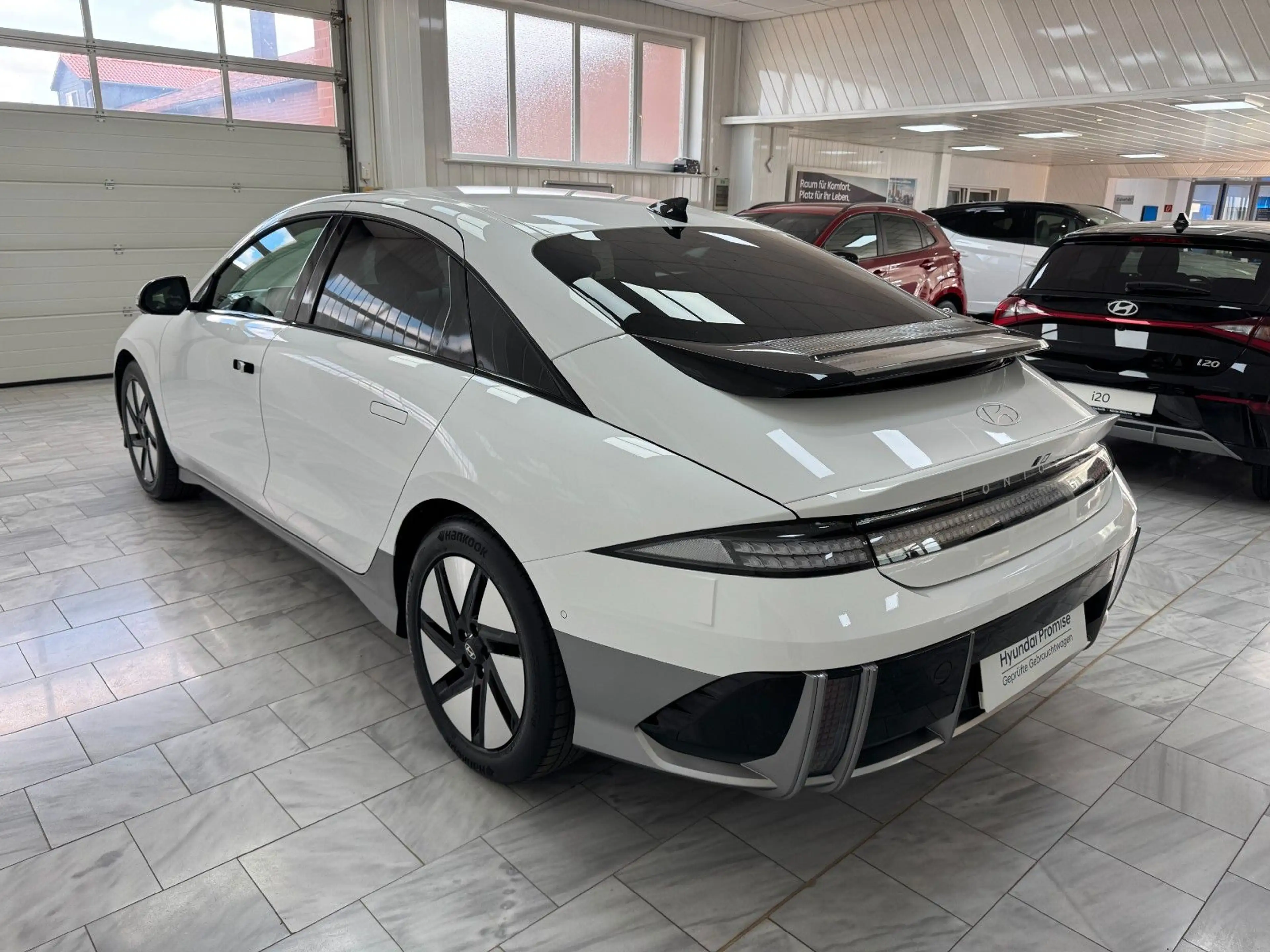 Hyundai IONIQ 6 Techniq Park-Paket 100% SOH — photo 8
