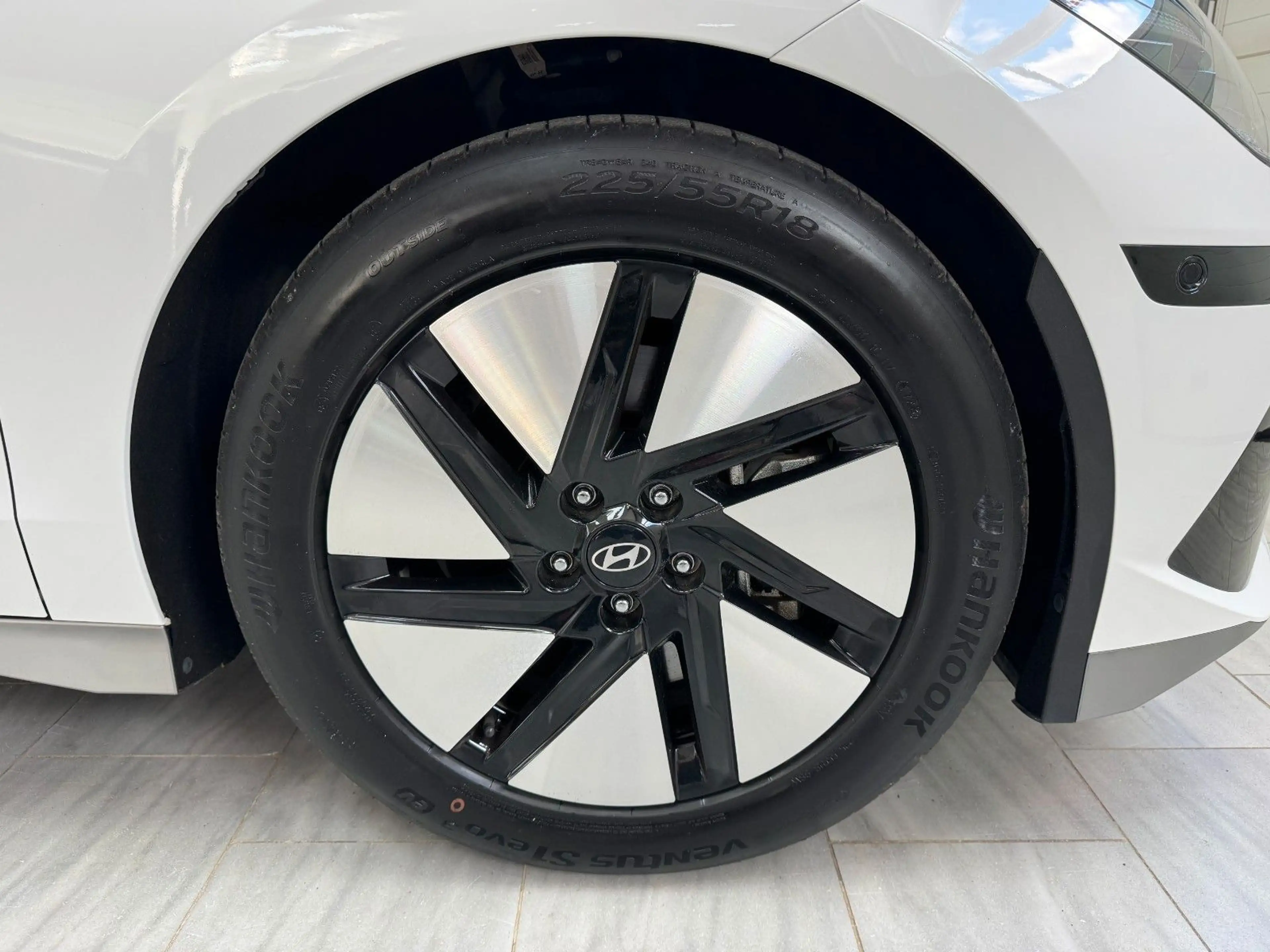 Hyundai IONIQ 6 Techniq Park-Paket 100% SOH — photo 10