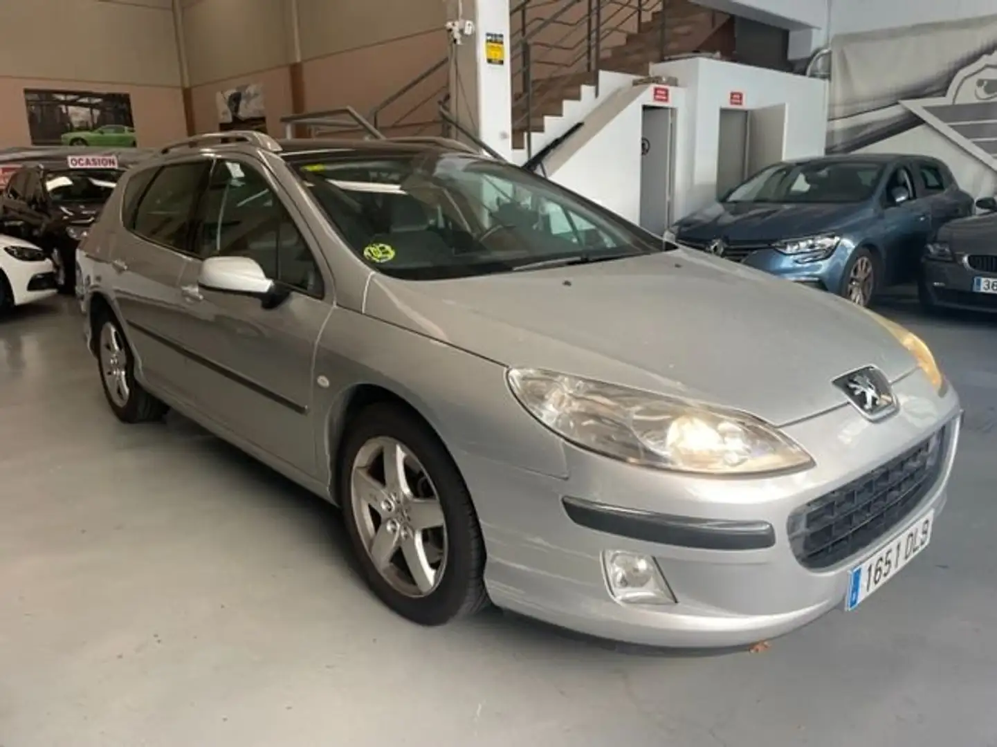 Peugeot 407 SW 2.2 ST Confort Pack Plateado - 2