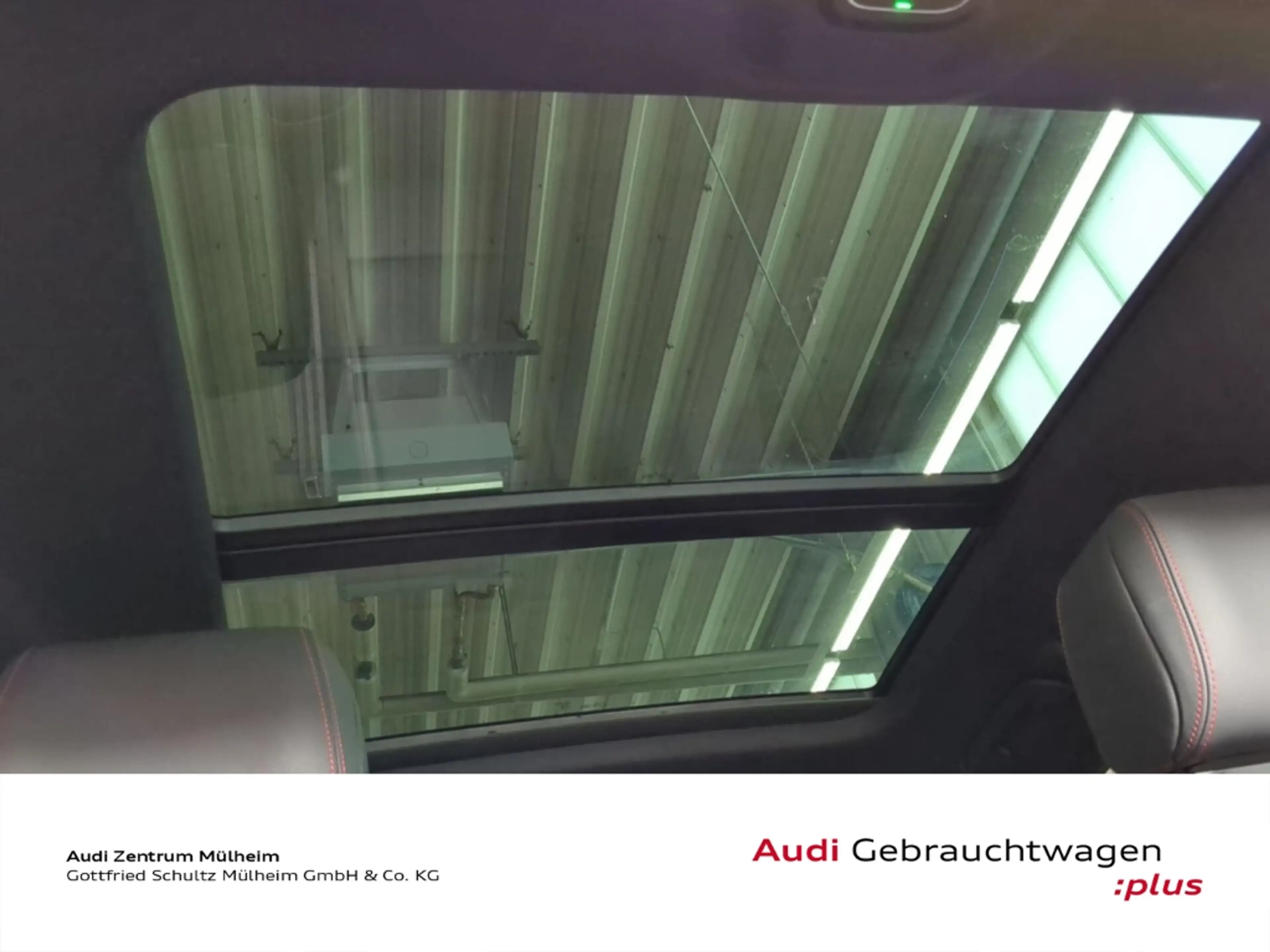 Audi Q8 e-tron 50 quattro S line Navi Pano Matrix LED virtual — photo 14