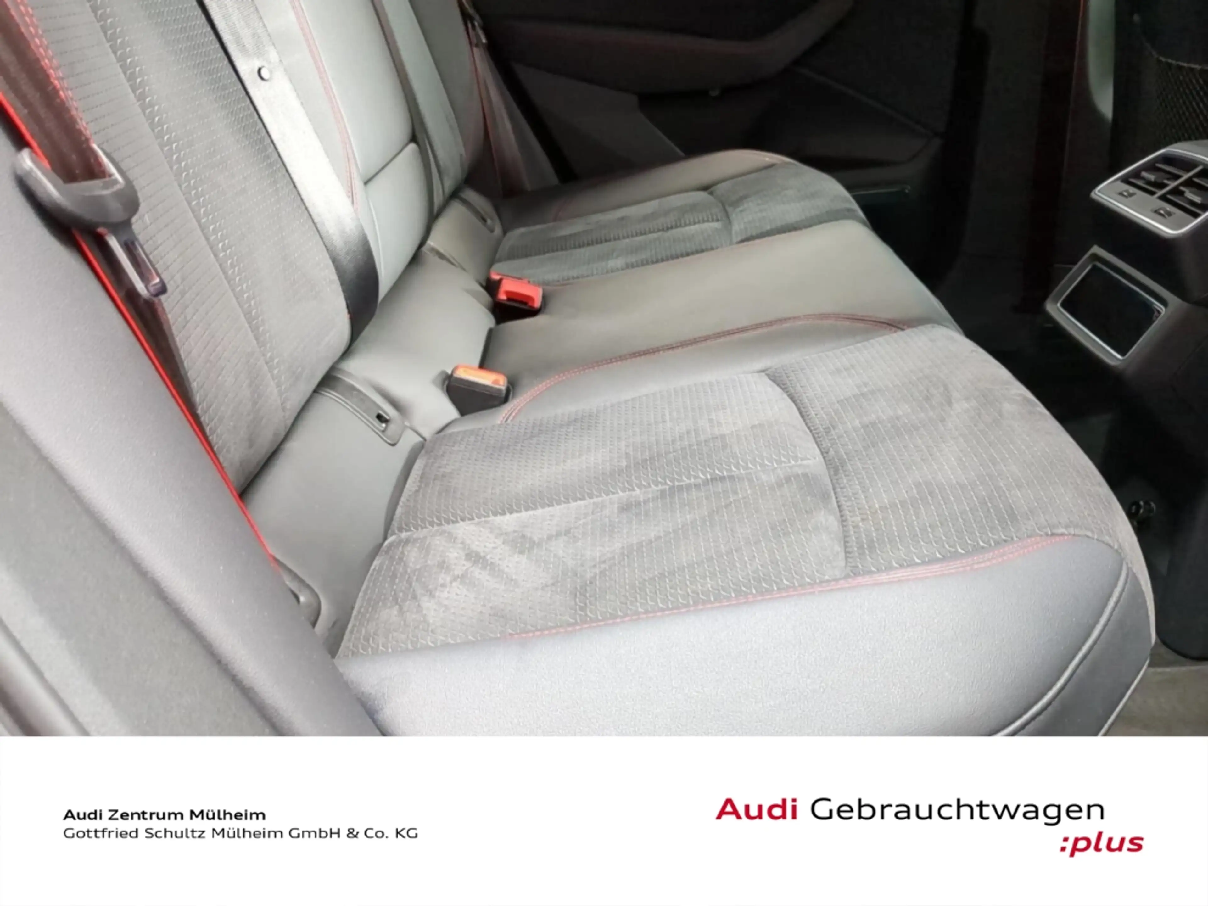 Audi Q8 e-tron 50 quattro S line Navi Pano Matrix LED virtual — photo 8