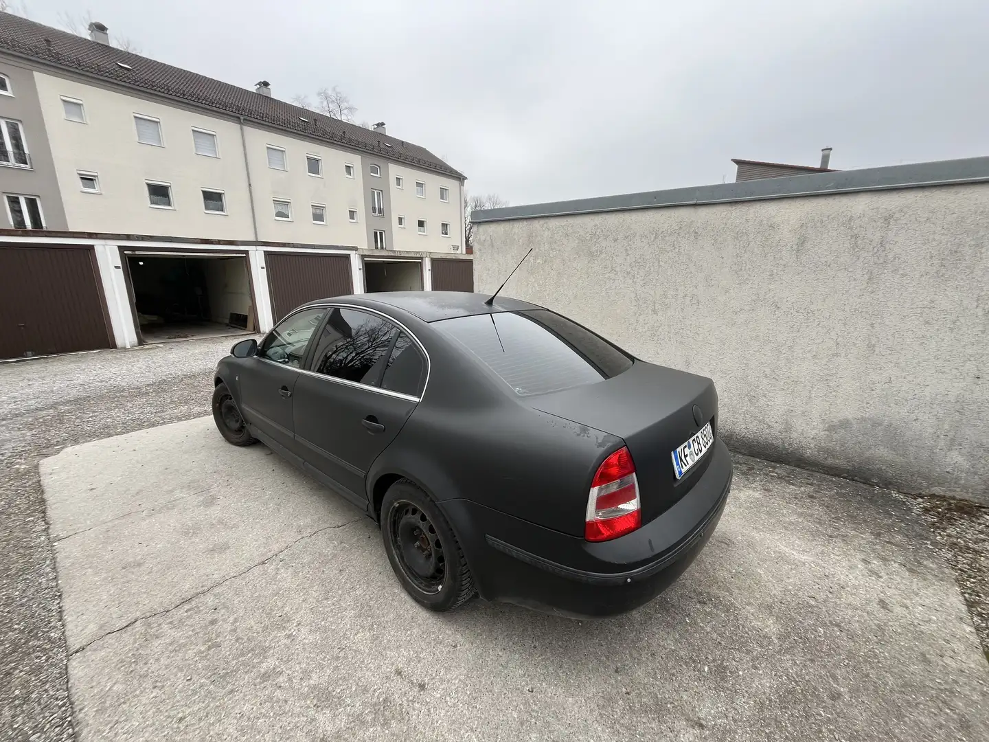Skoda Superb 2,5 TDI Comfort - 1