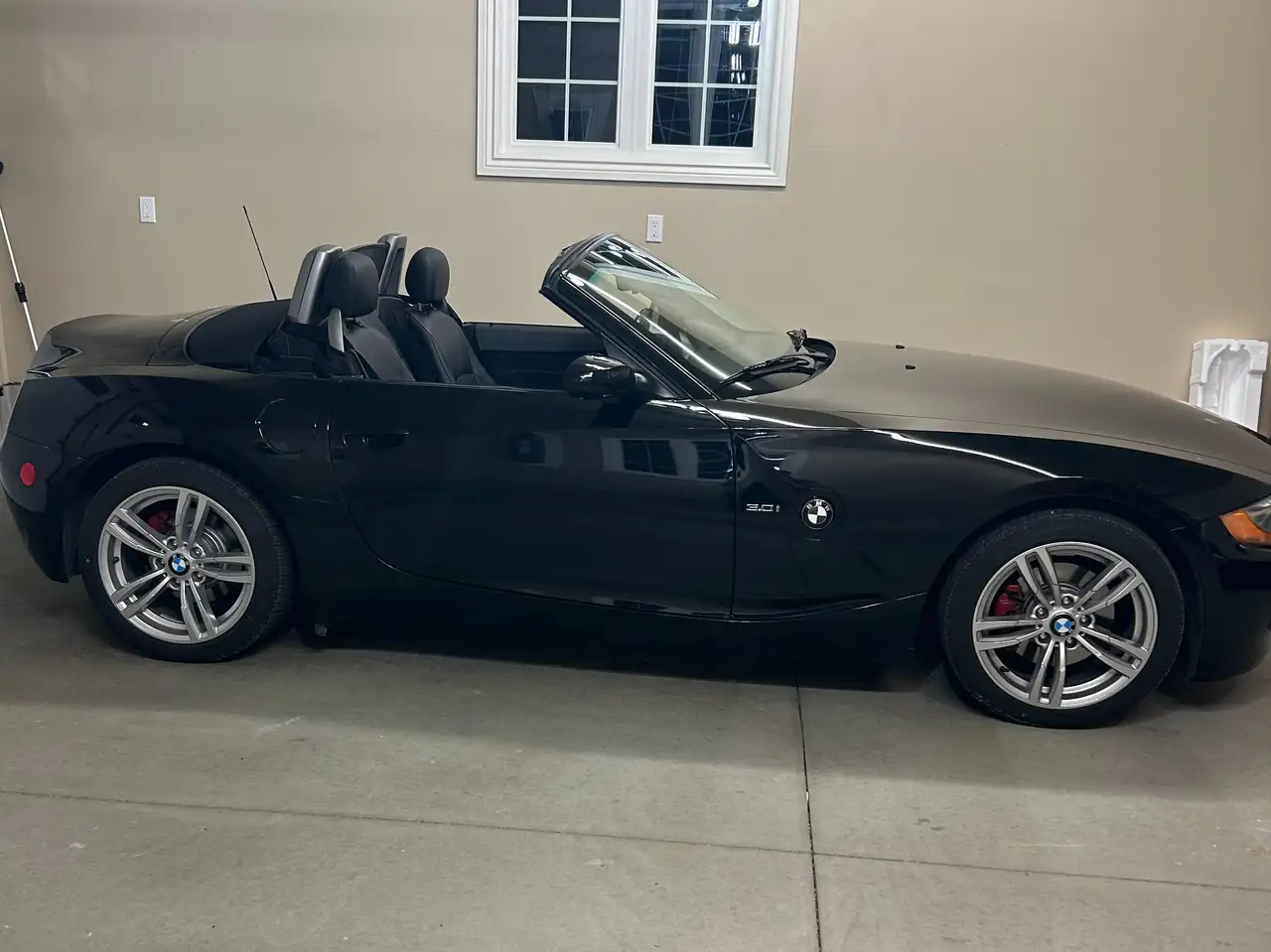 BMW Z4 снимка BMW Z4