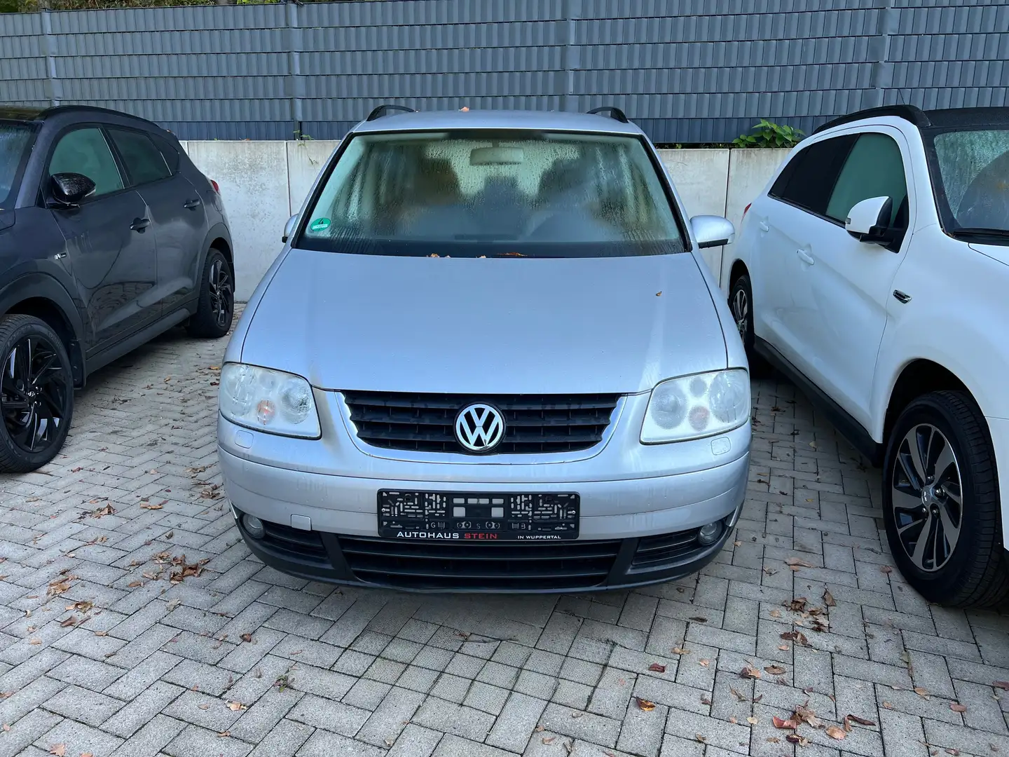 Volkswagen Touran Trendline !!! Motorschaden!!! Grau - 2