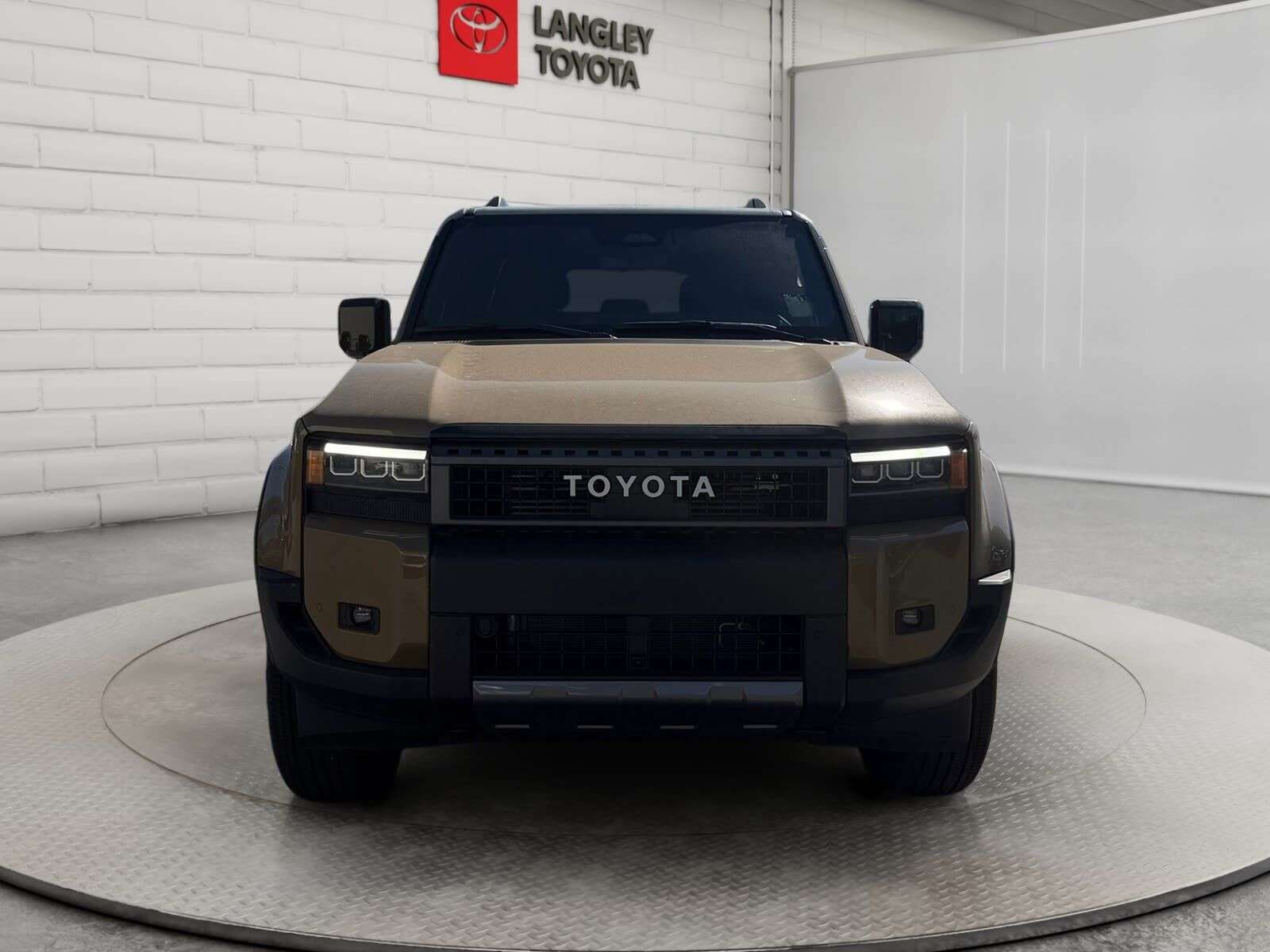 2027 Toyota Land Cruiser PREMIUM 4WD; HYBRID, LEATHER, HUD, JBL, SUNROOF, H — снимка 1