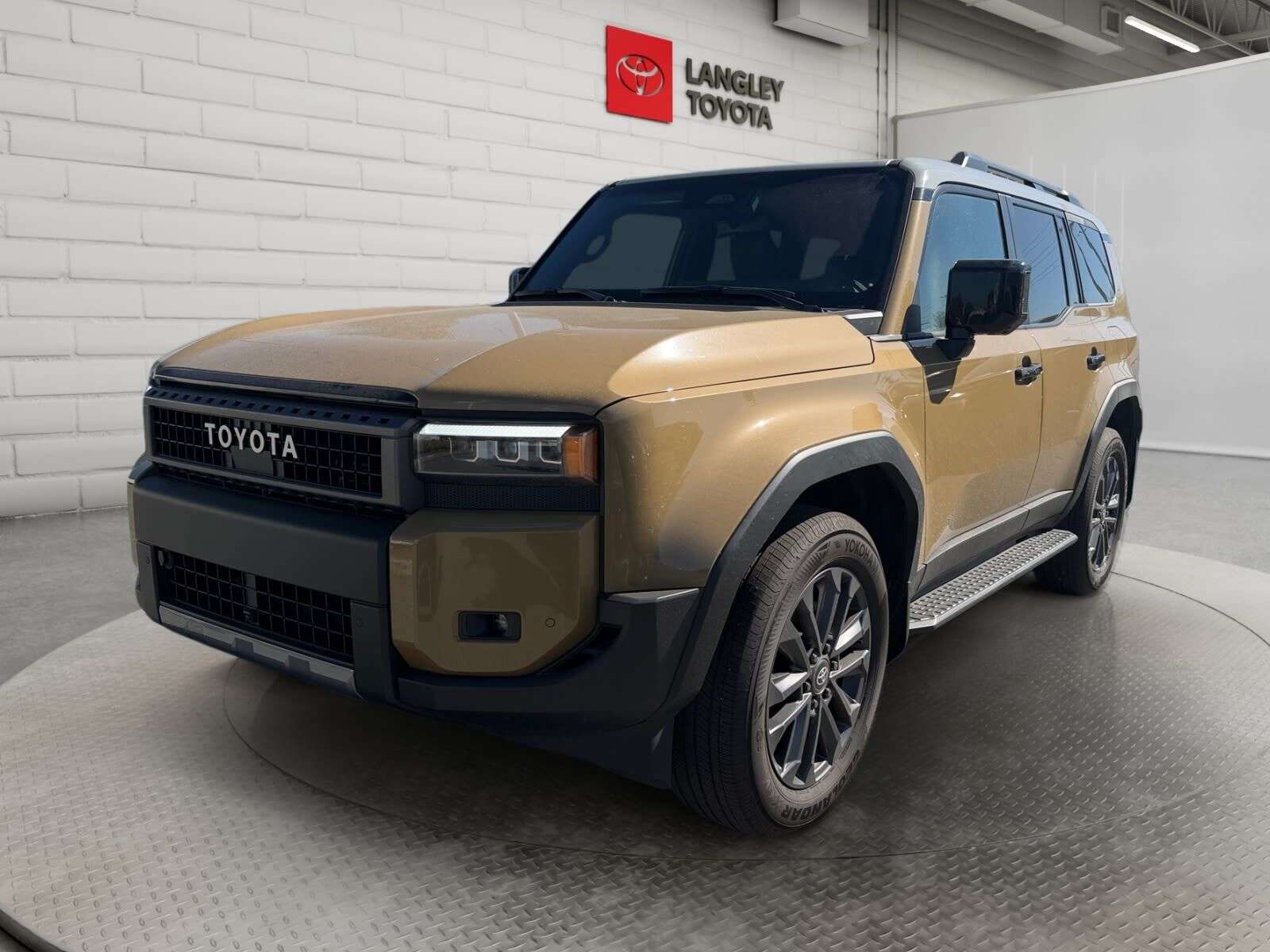 2027 Toyota Land Cruiser PREMIUM 4WD; HYBRID, LEATHER, HUD, JBL, SUNROOF, H