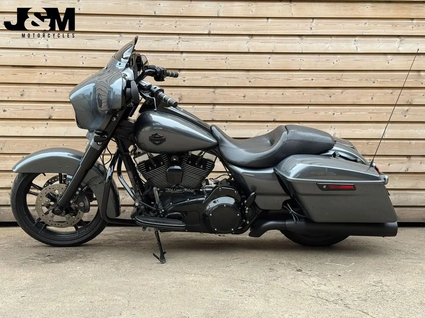 Harley-Davidson Street Glide SPECIAL FLHXS Grijs - 2
