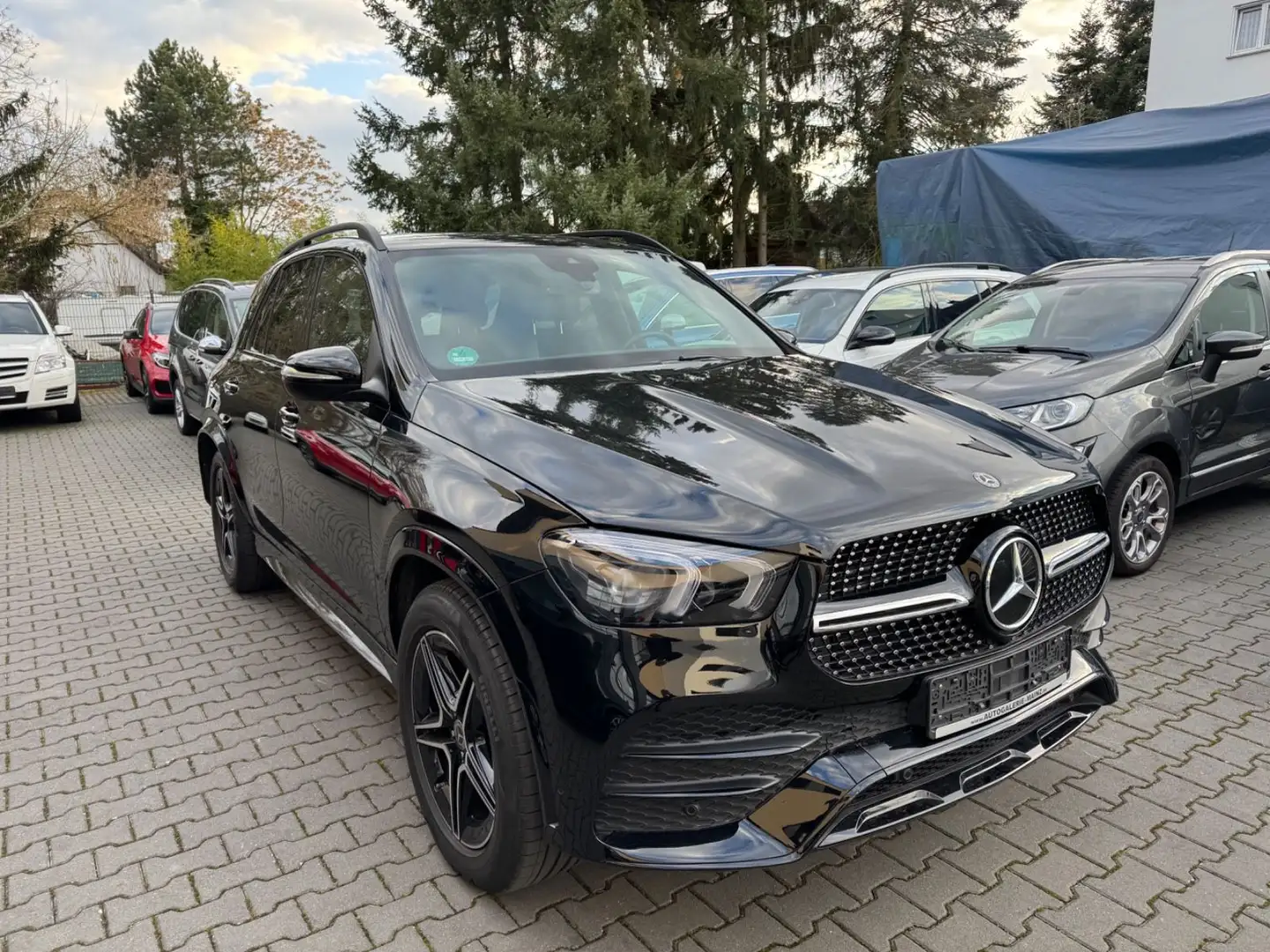 Mercedes-Benz GLE 300 d 4Matic AMG LINE Noir - 1