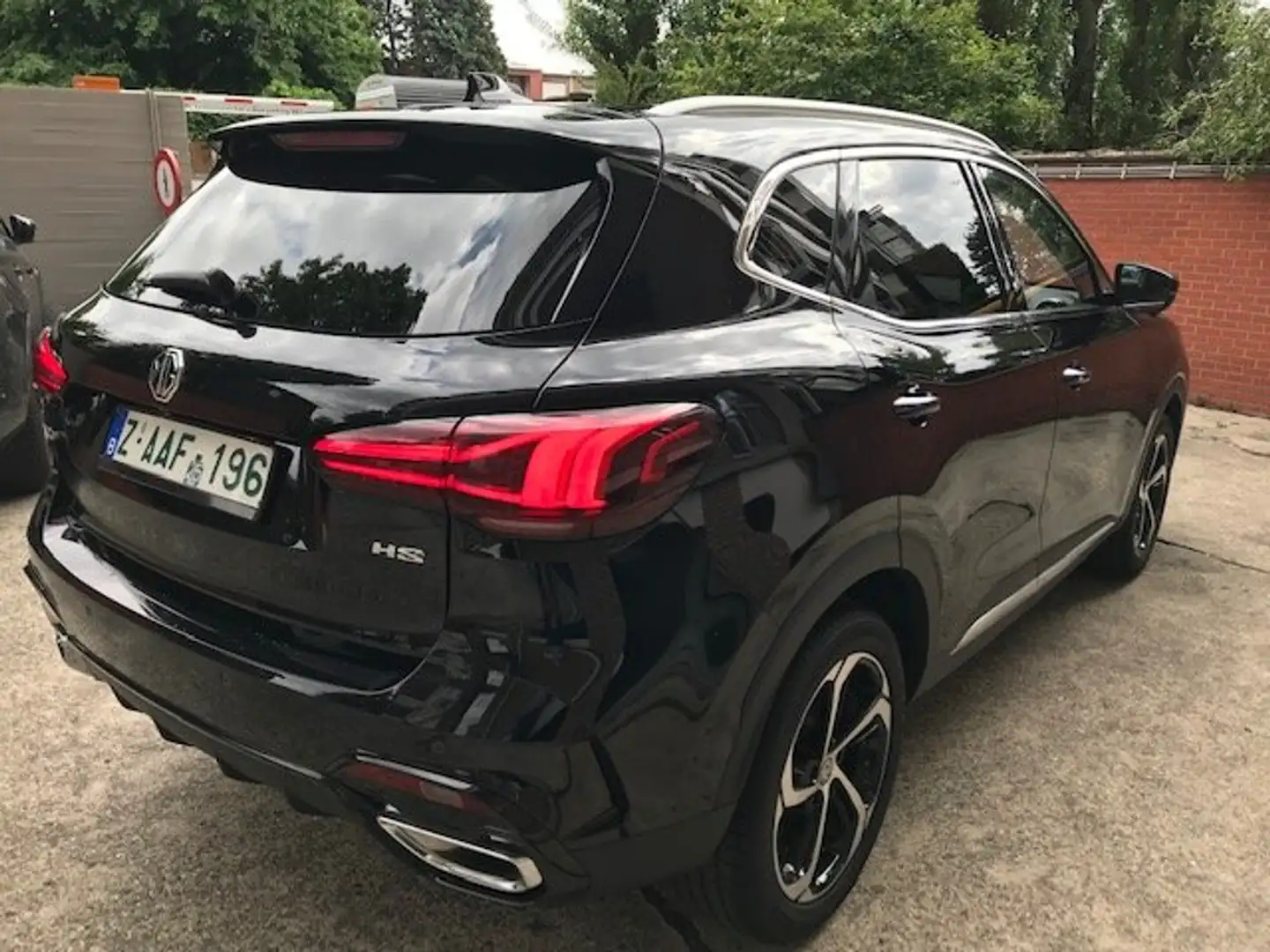 MG HS 1.5 T-GDi Luxury - AUT -3500 km Superdeal 22999 E Noir - 2