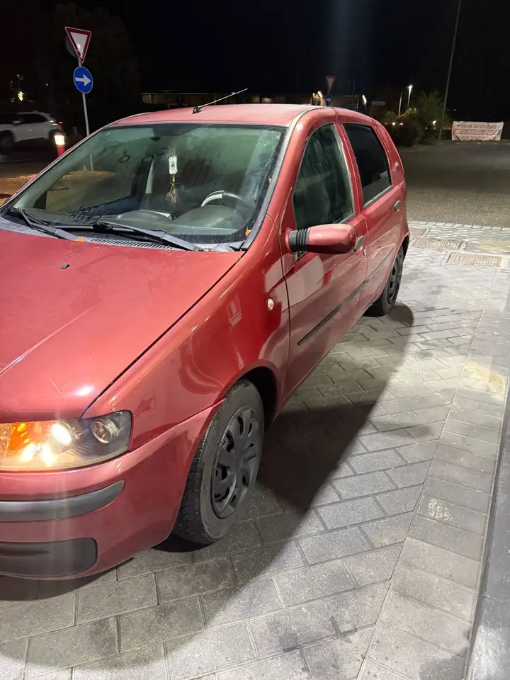 Fiat Punto 5p 1.2 SX c/SS 75cv, foto 1