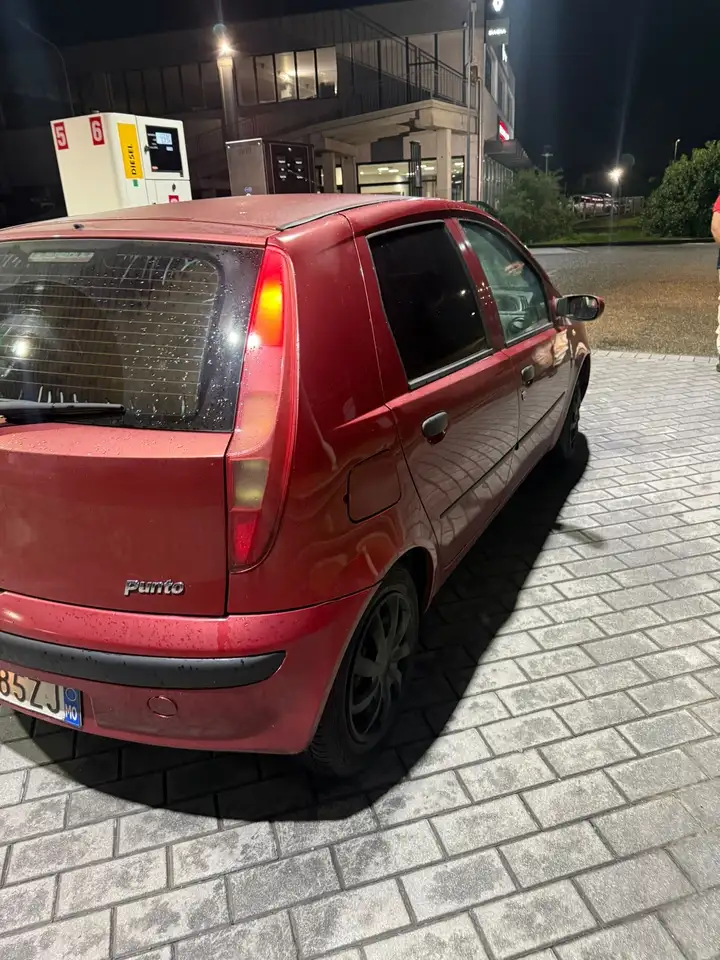 Fiat Punto 5p 1.2 SX c/SS 75cv, foto 5