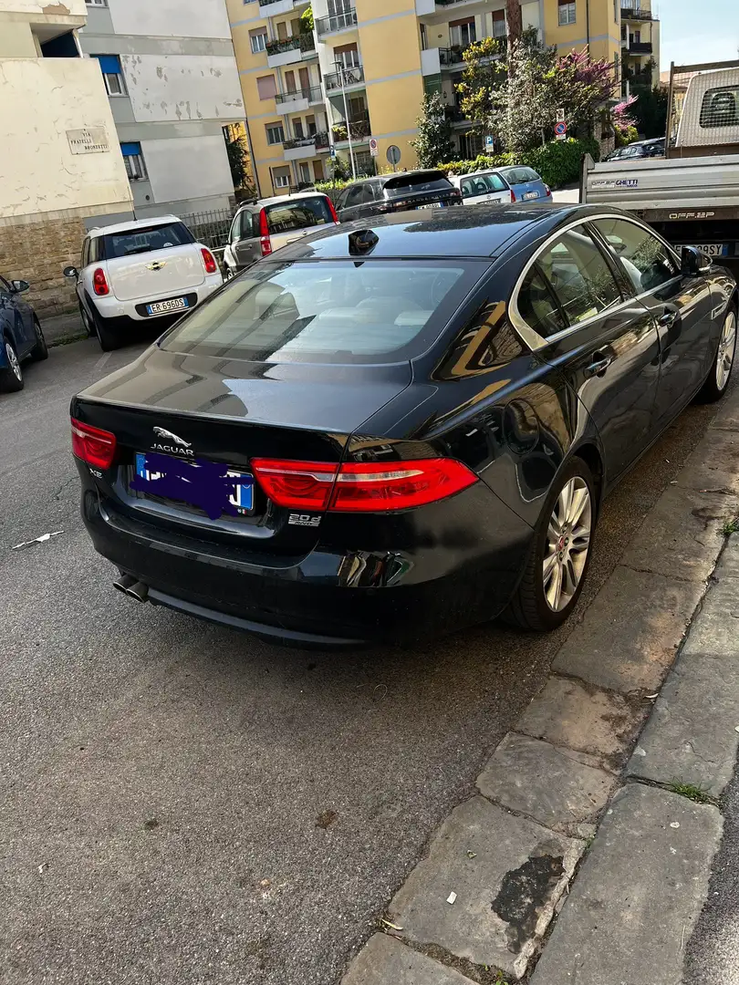 Jaguar XE 20d Aut. Portfolio - 2