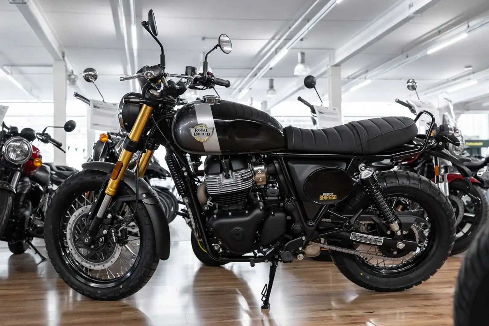 Royal Enfield Bear 650 neues Modell 2025, sofort lieferbar Negru - 2