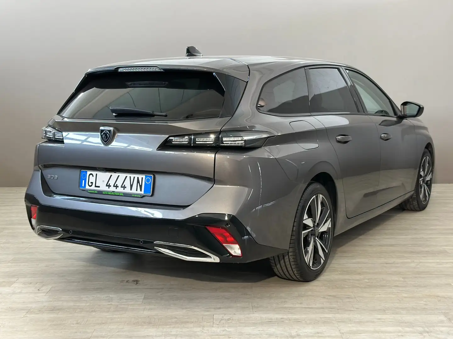 Peugeot 308 SW 1.5 BlueHDi Allure Pack 130CV EAT8 Grigio - 2