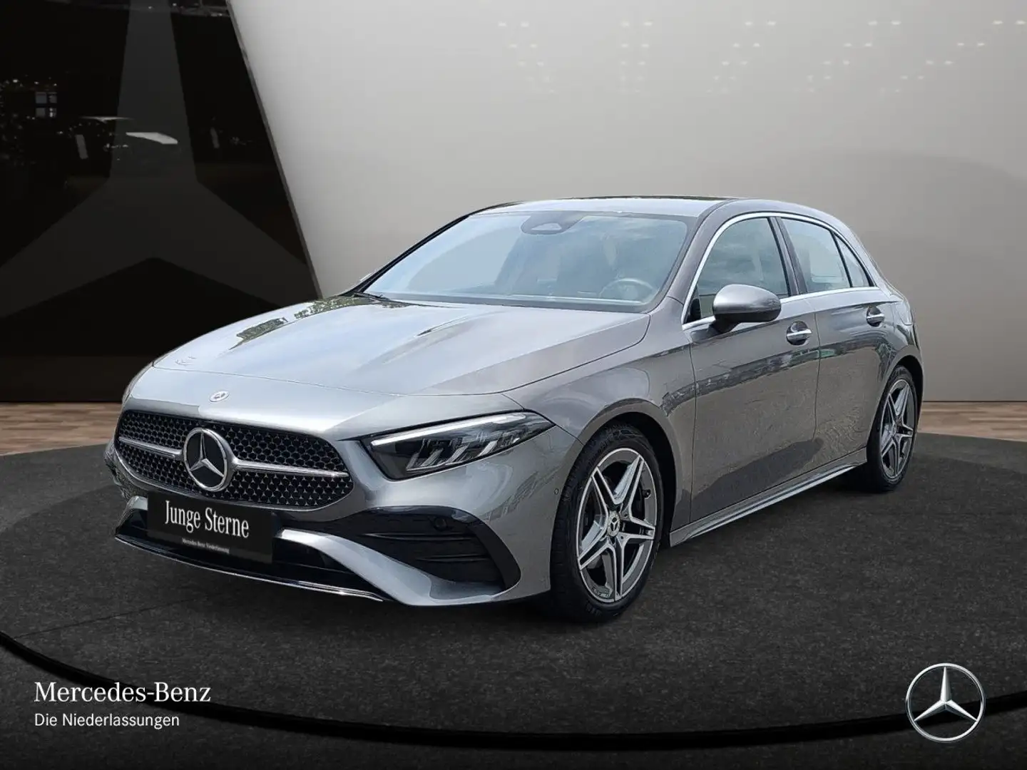 Mercedes-Benz A 180 AMG+LED+KAMERA+KEYLESS+7G Grau - 2
