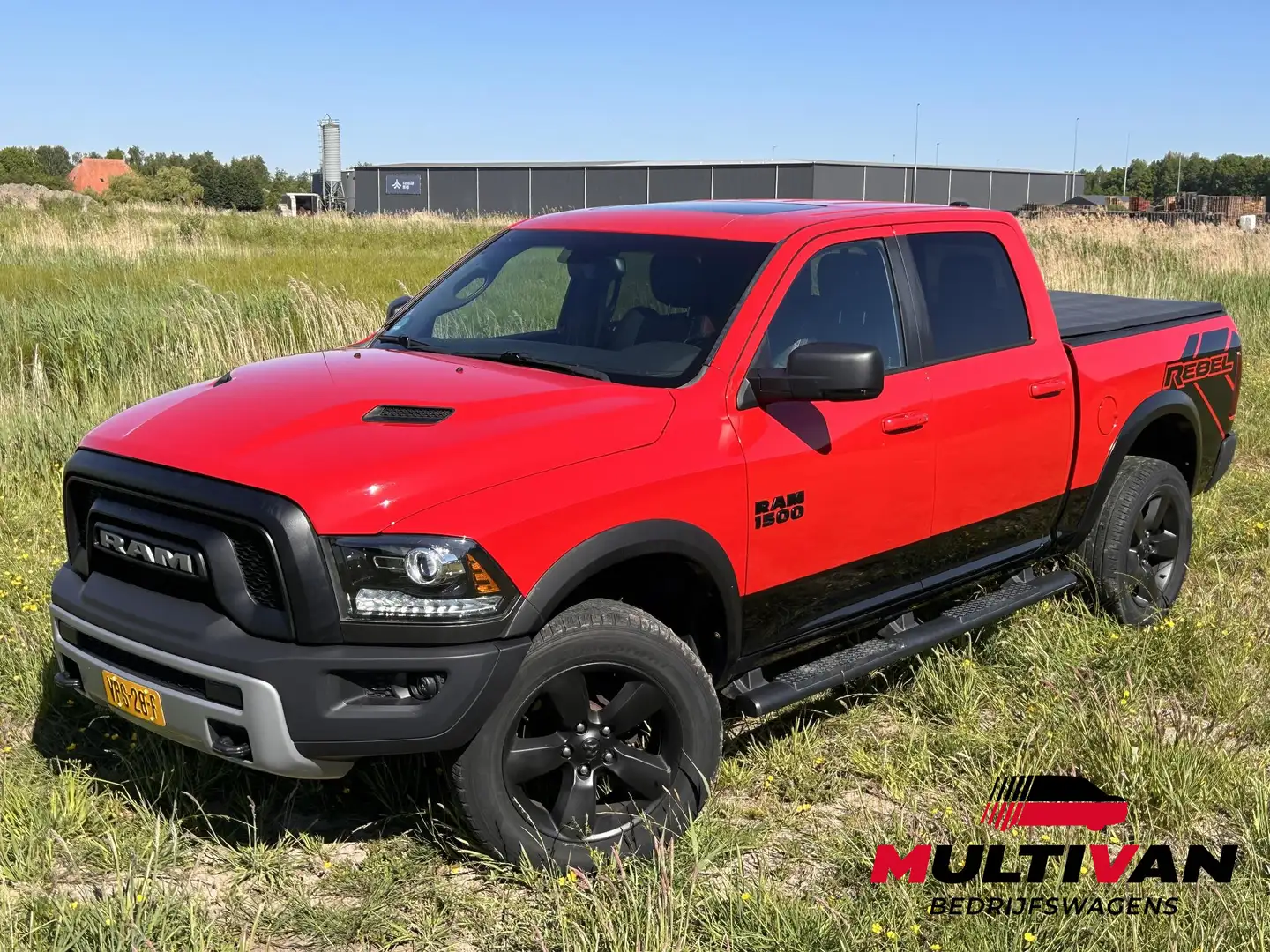 Dodge RAM 1500 REBEL 5.7 V8 Quad Cab 6'4 | MARGE | LUCHTVERI Rood - 1