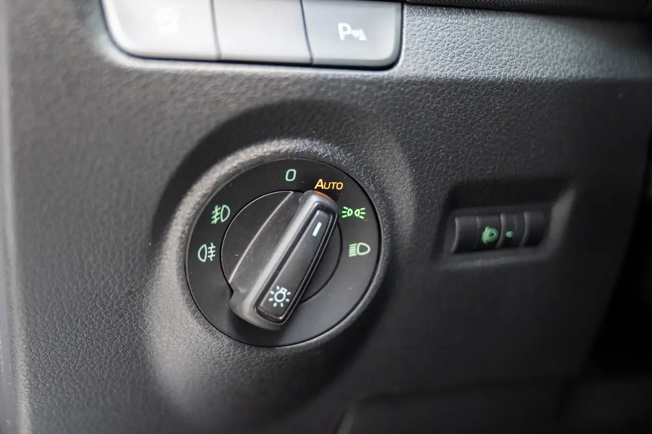 Skoda Fabia 1.0 TSI 95 Clever, миниатюра 20
