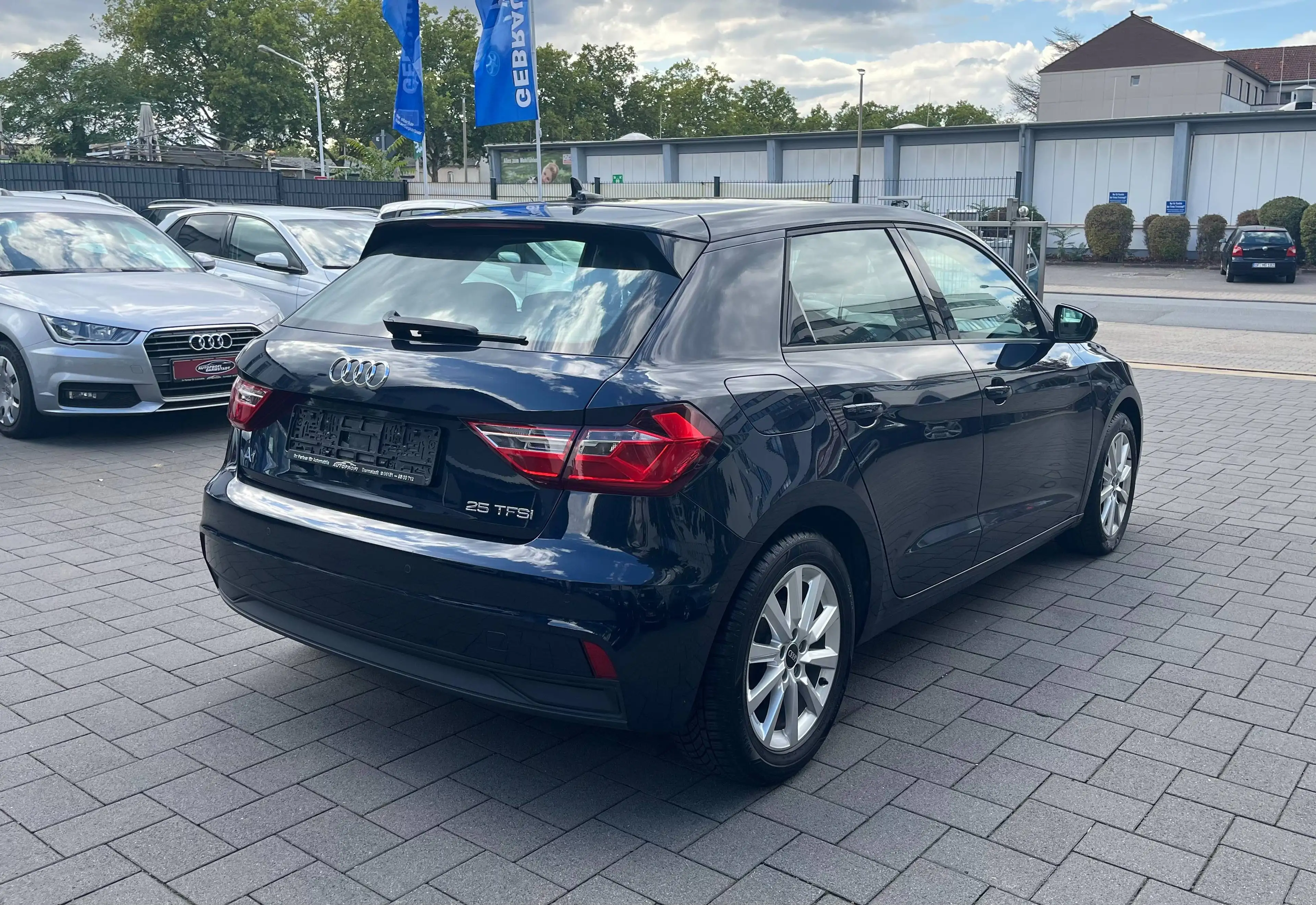 Audi A1 25 TFSI*TÜV AU NEU*PDC*KLIMA*SITZ-HZ* — photo 8