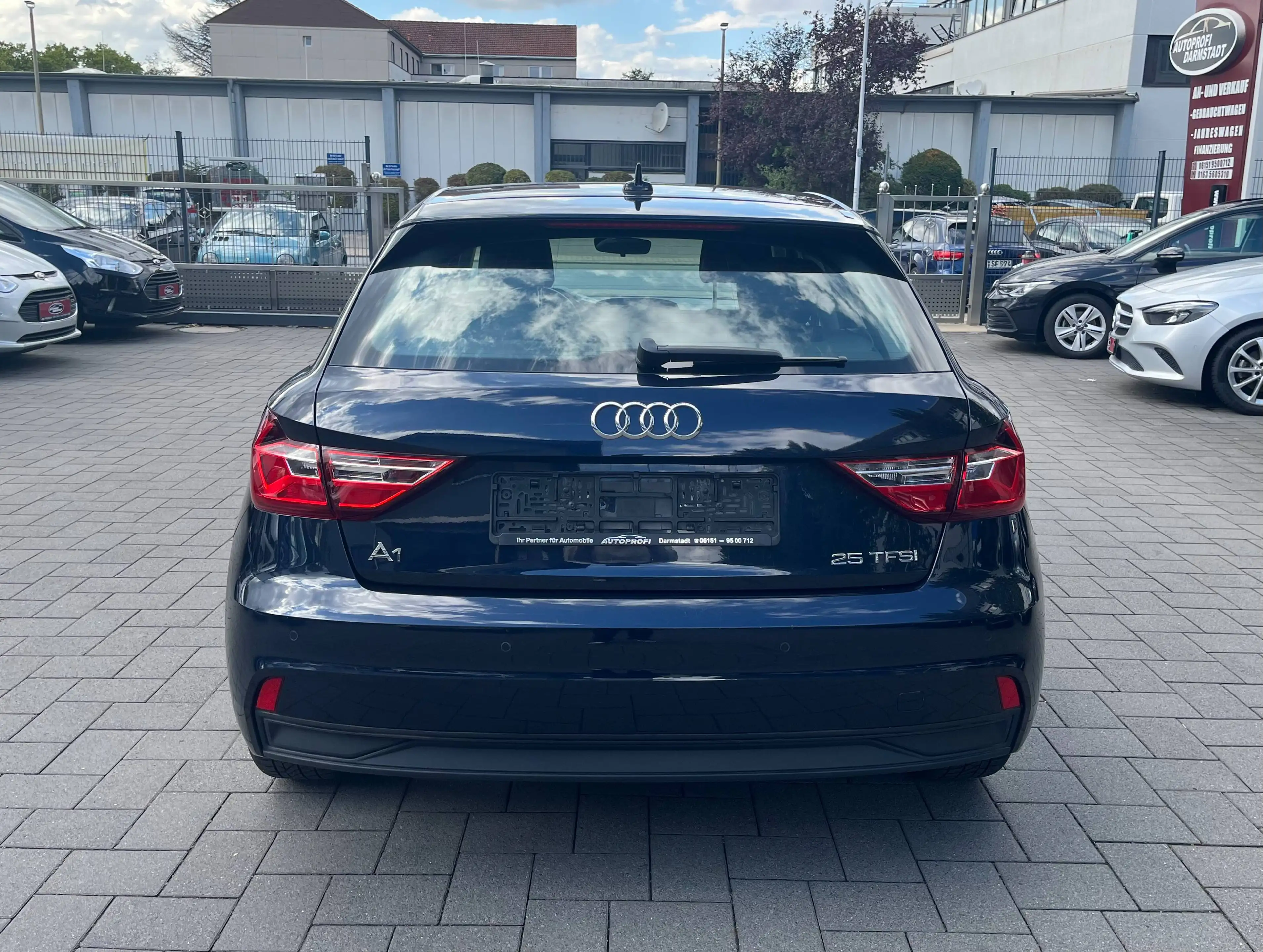 Audi A1 25 TFSI*TÜV AU NEU*PDC*KLIMA*SITZ-HZ* — photo 6