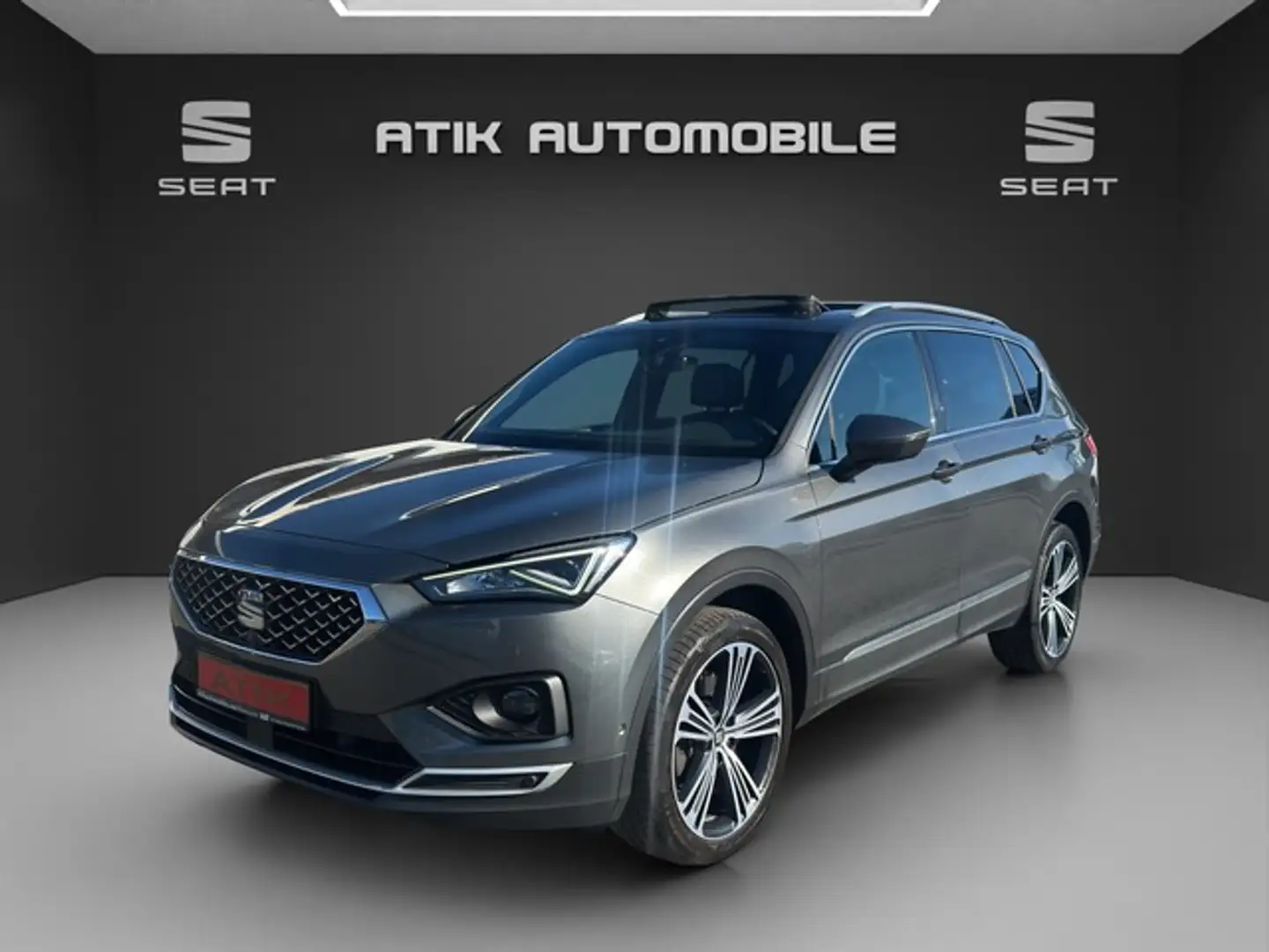 SEAT Tarraco 2.0 TDI XCELLENCE 4D ACC PANO LED AHK SOUNDSYSTEM Gris - 1