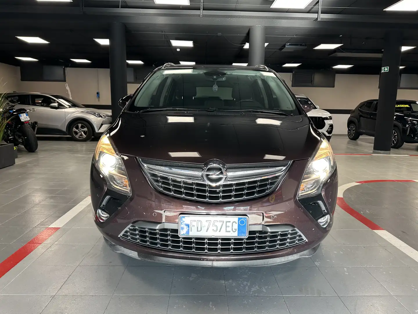 Opel Zafira Tourer Zafira III Tourer 1.4 t Cosmo Gpl-tech 140cv E6 Marrone - 2
