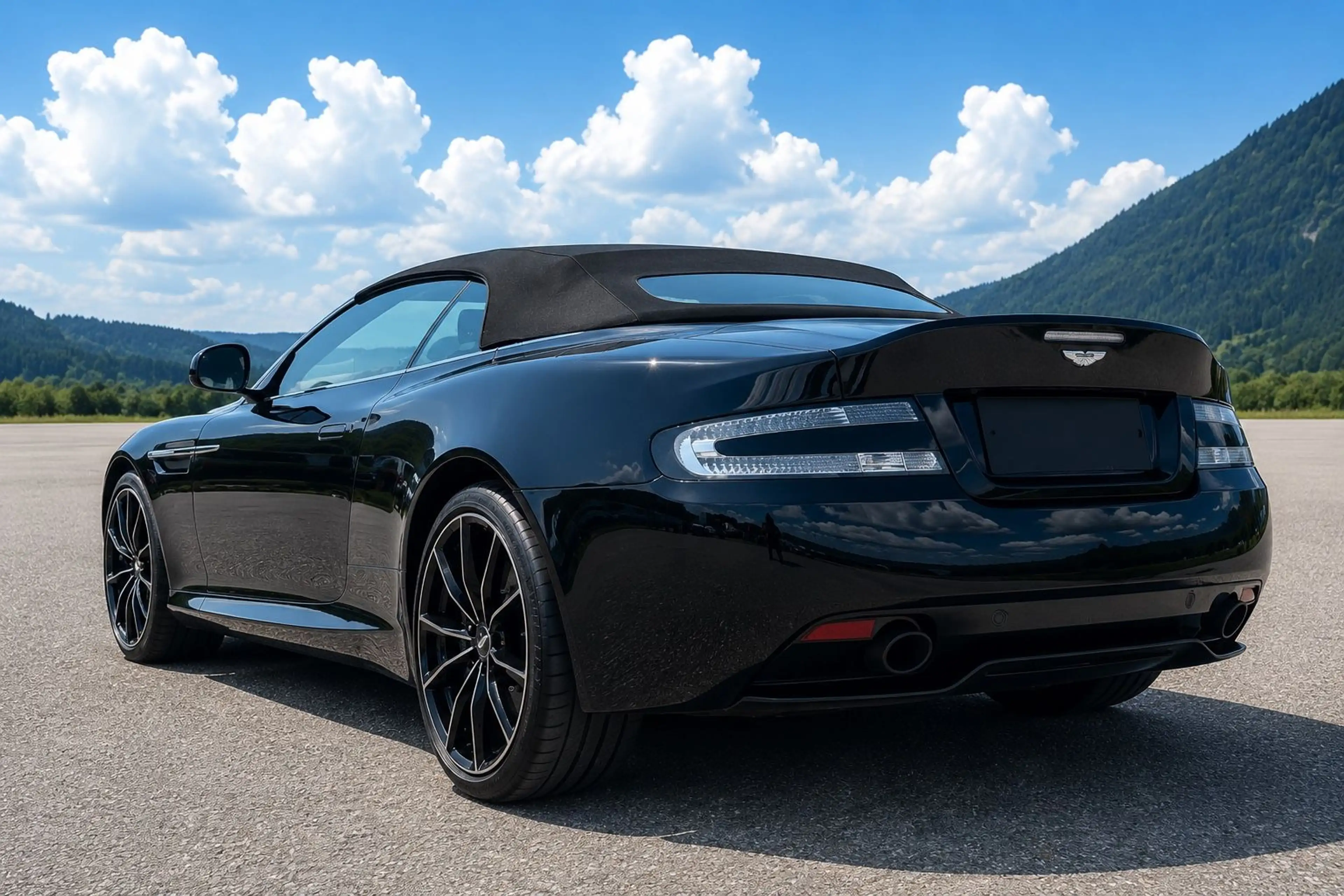 Aston Martin DB9 6.0 Volante GT — photo 3