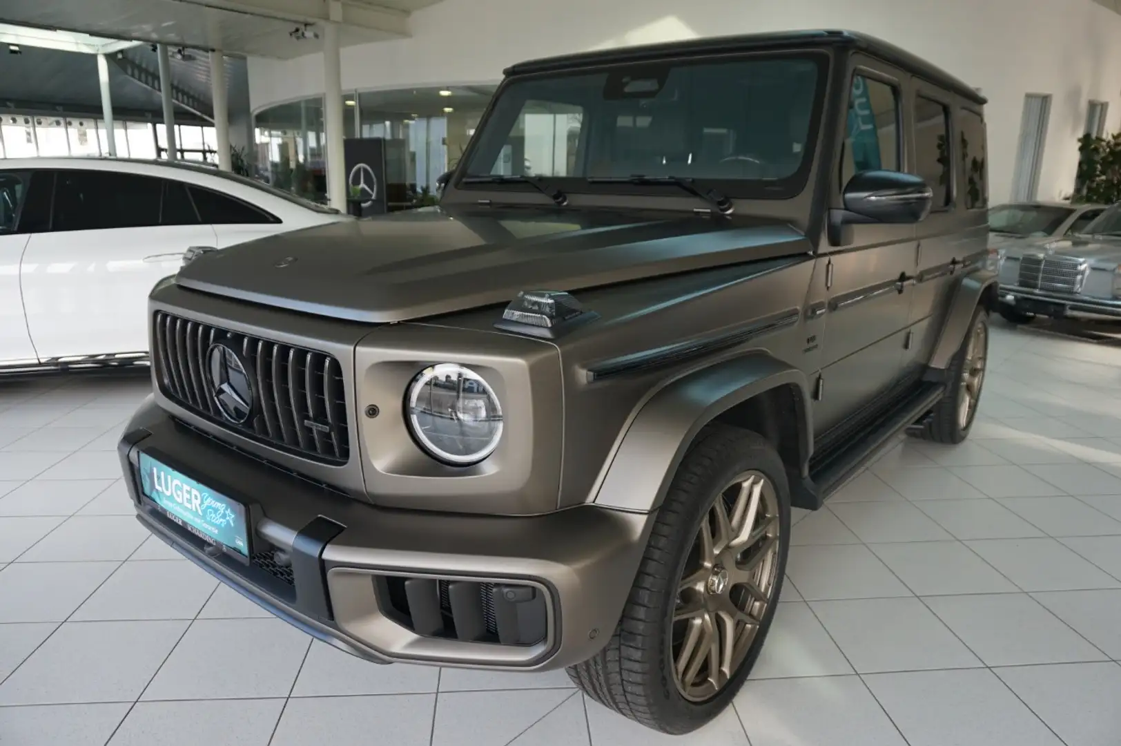 Mercedes-Benz G 63 AMG AMG G 63 Stdhzg AMG Grau - 1