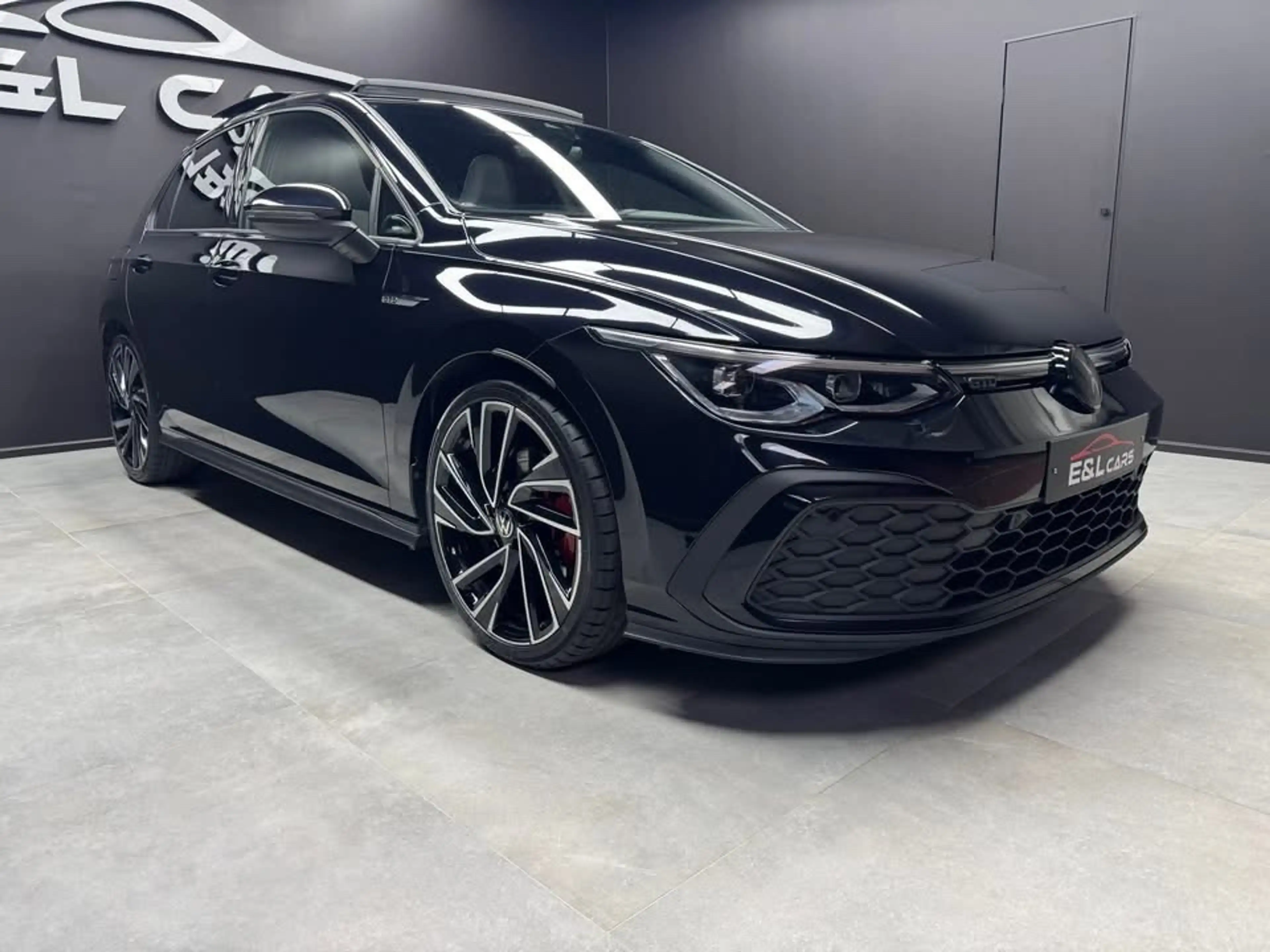 Volkswagen Golf GTD Golf 2.0 SCR TDi DSG **12 mois de garantie** — photo 3