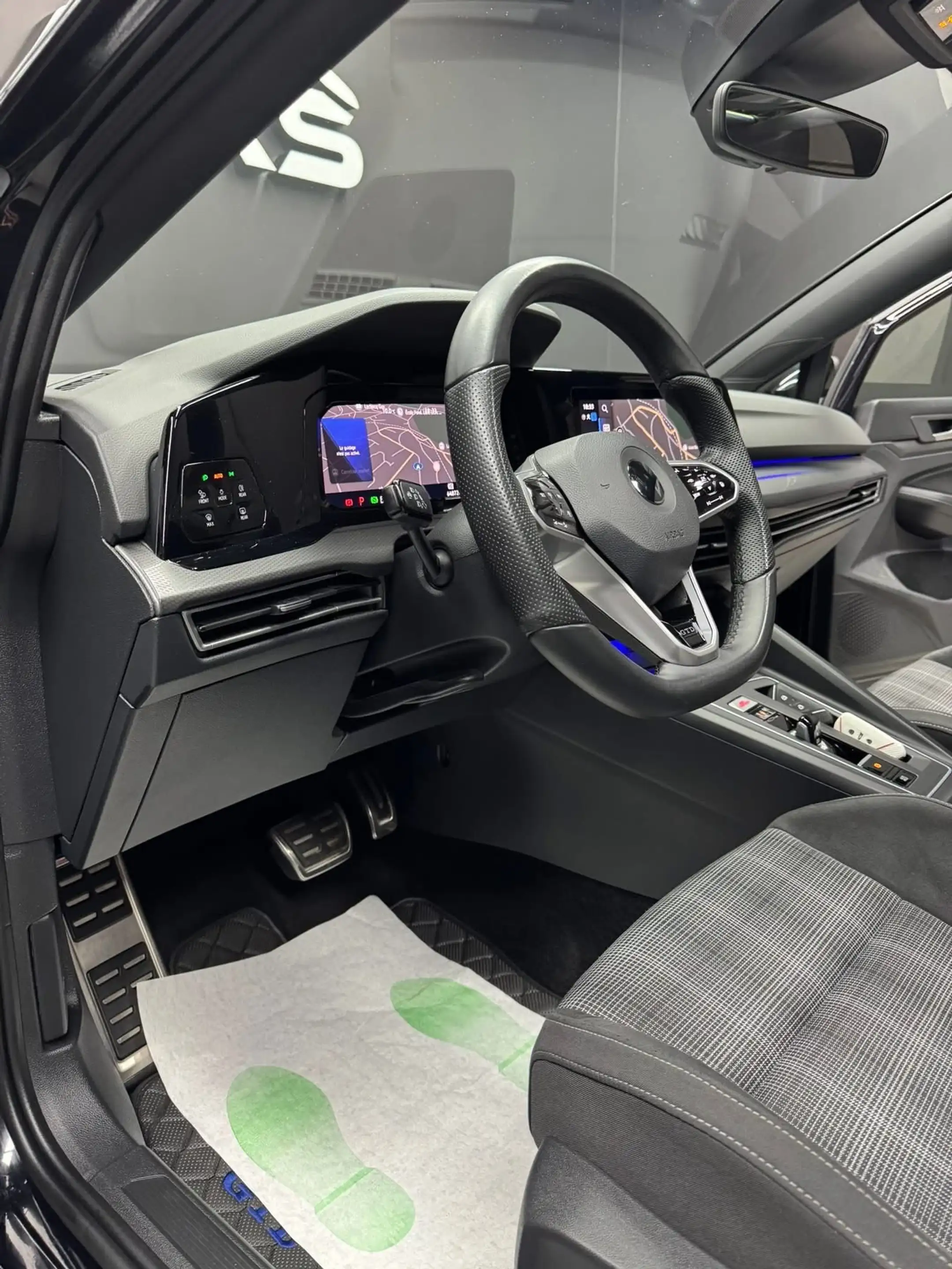 Volkswagen Golf GTD Golf 2.0 SCR TDi DSG **12 mois de garantie** — photo 11