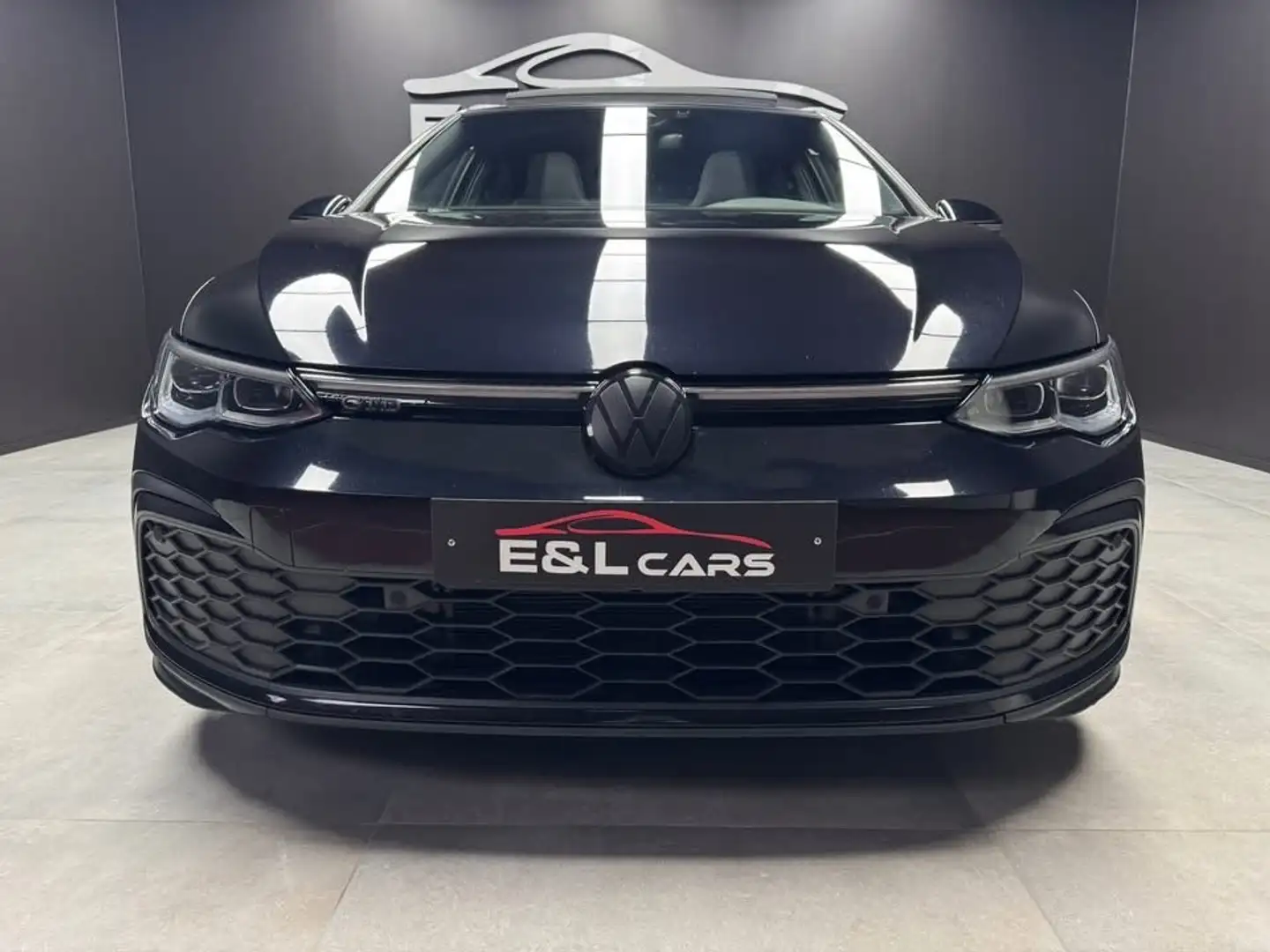 Volkswagen Golf GTD Golf 2.0 SCR TDi DSG **12 mois de garantie** Zwart - 2