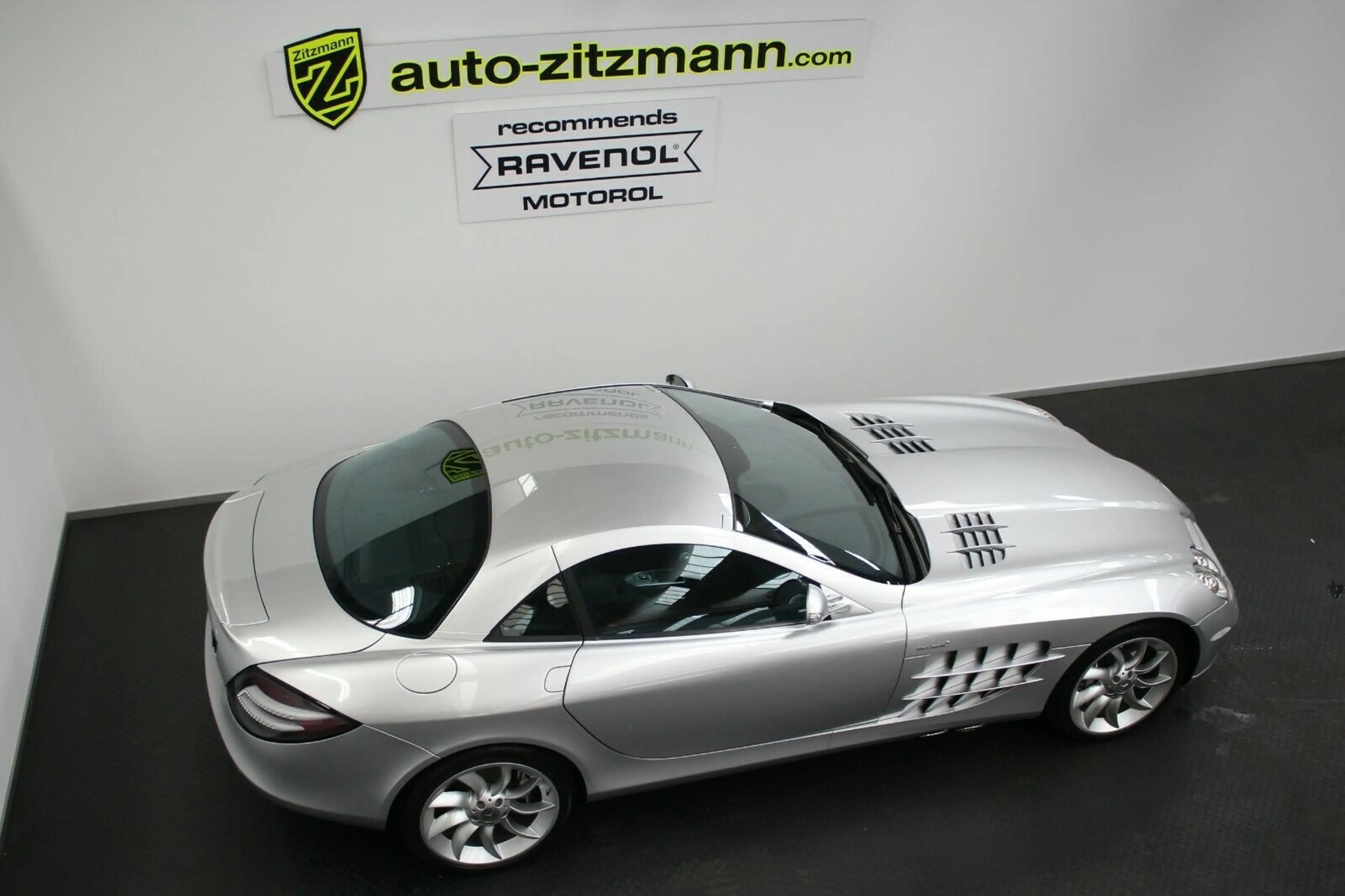 Mercedes-Benz SLR McLaren Coupé/DT.AUSLIEF/WENIG KM/KERAMIK — photo 9