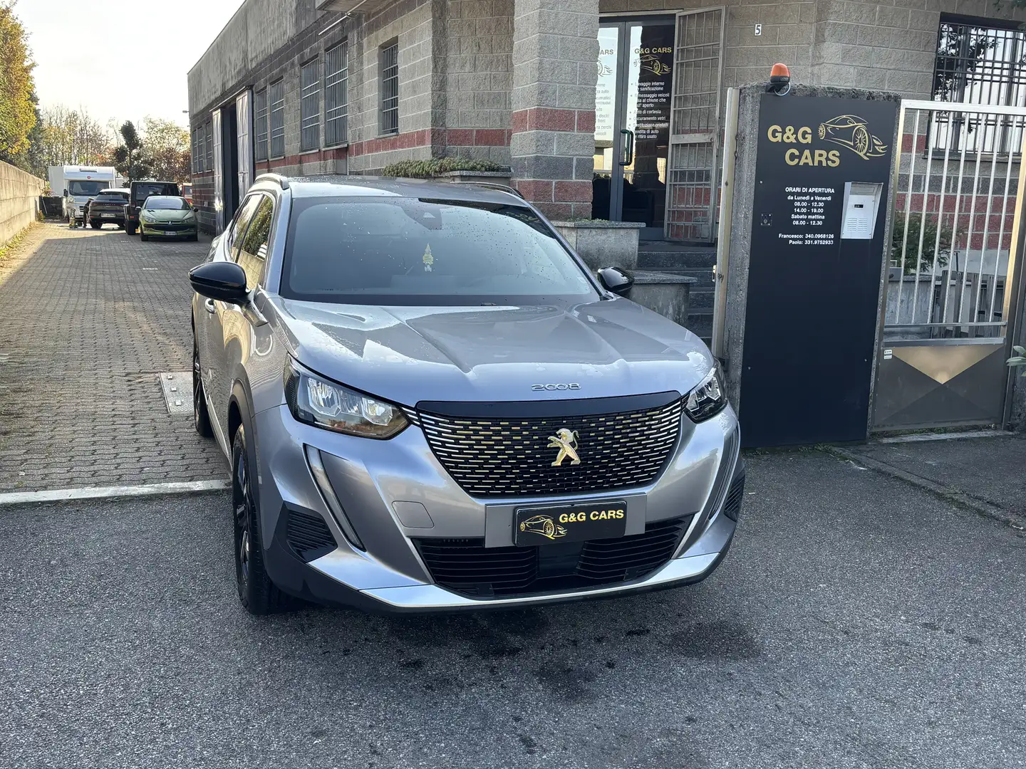 Peugeot 2008 1.2 puretech Allure s&s 100cv - 2