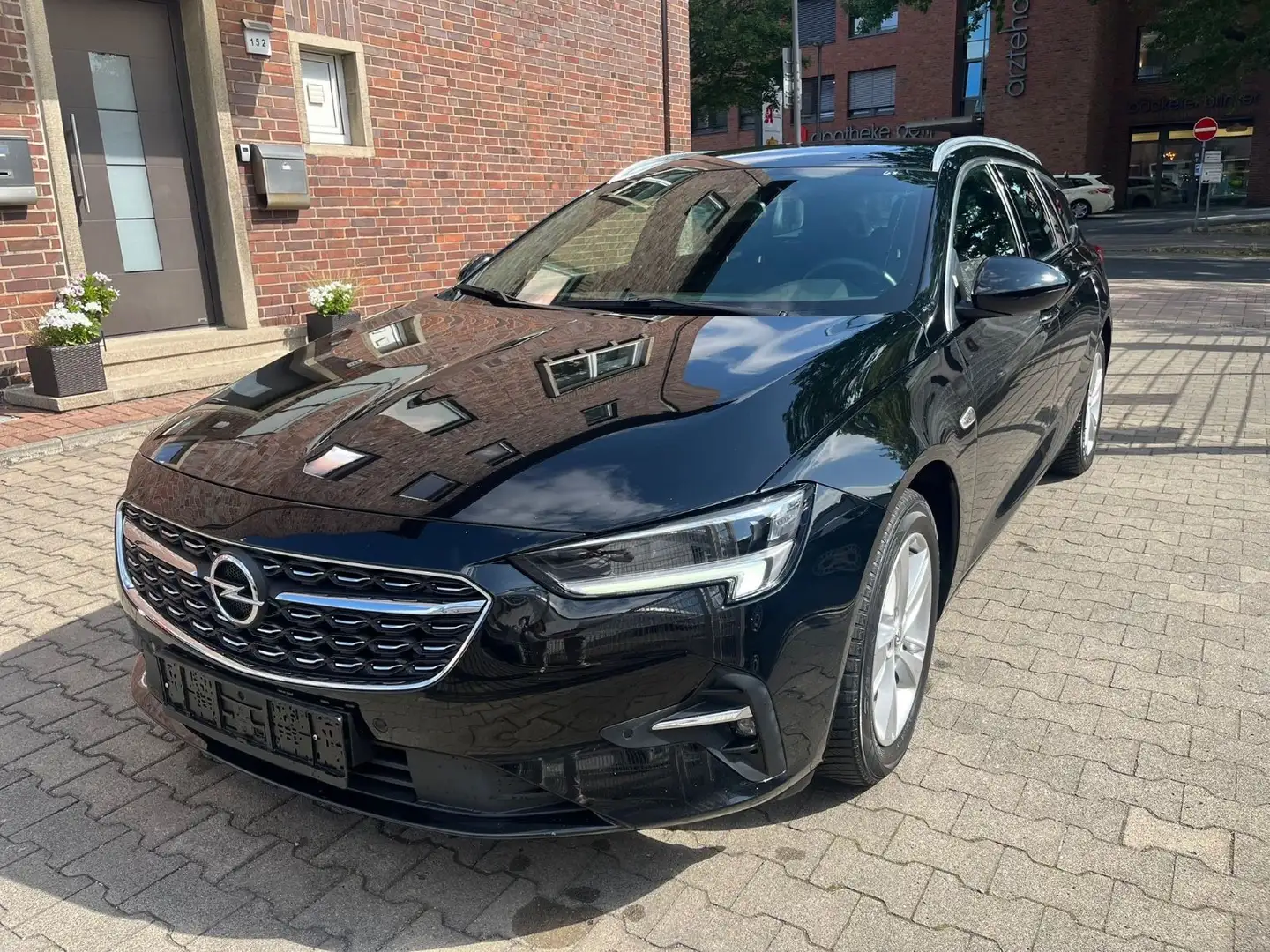 Opel Insignia B Sports Tourer Elegance  TOP GARANTIE Noir - 1