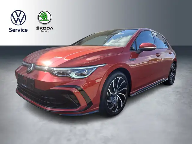 Volkswagen Golf Golf VIII 2.0 TDI DSG R-Line AHK Pano STDHZ CAM